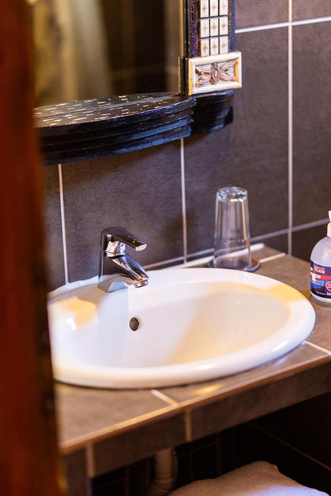 La Moara Boutique Hotel - Photo 99