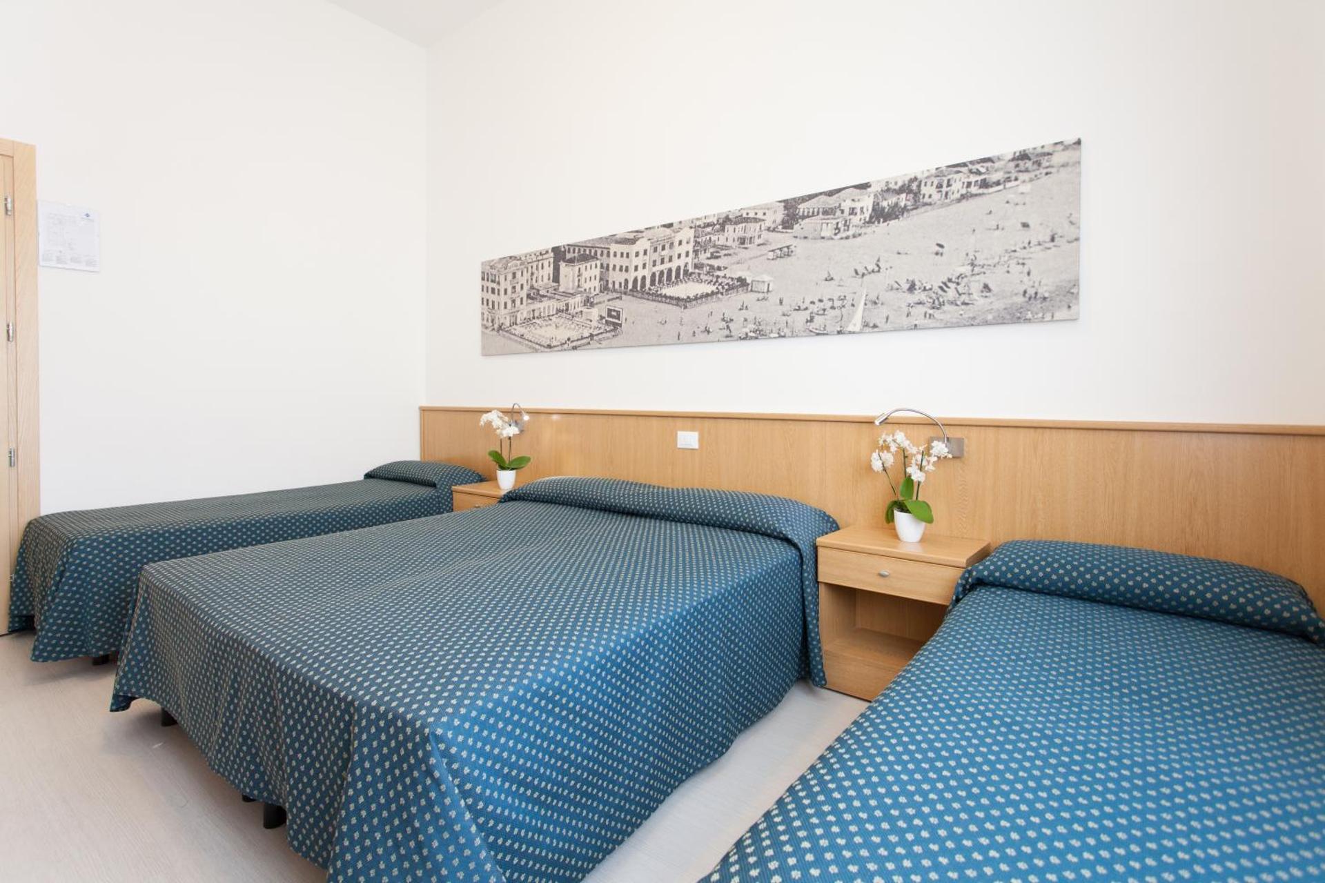 Hotel Marina - Photo 53