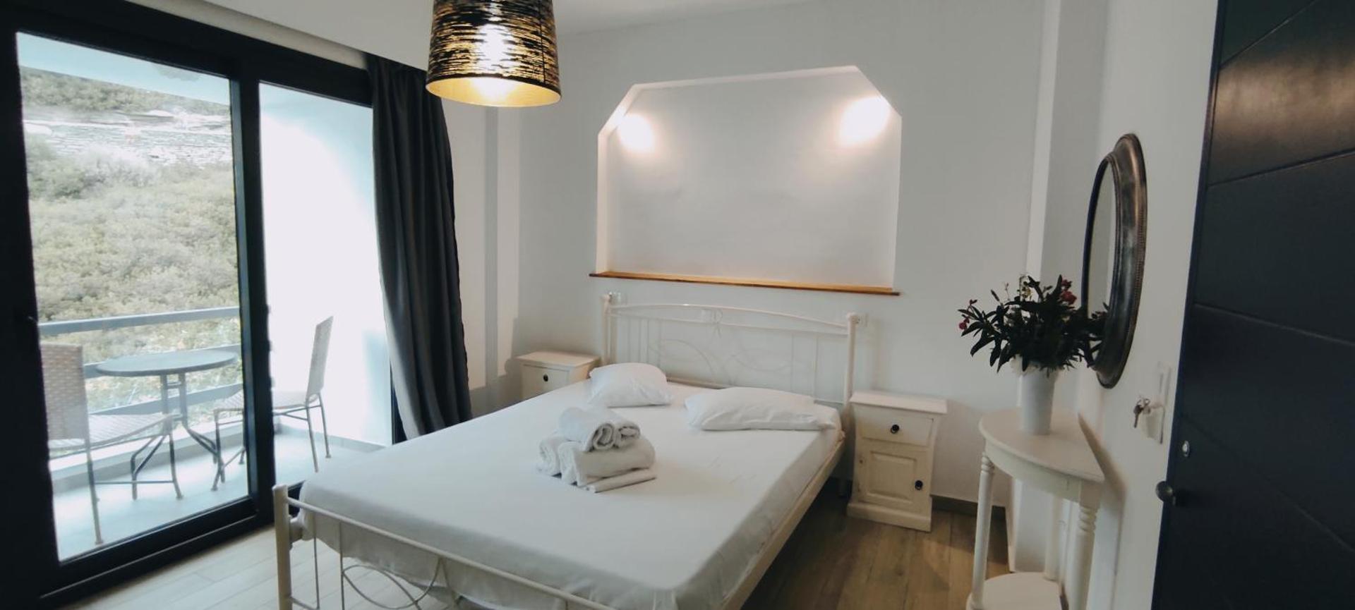 Amorani Studios - Photo 108