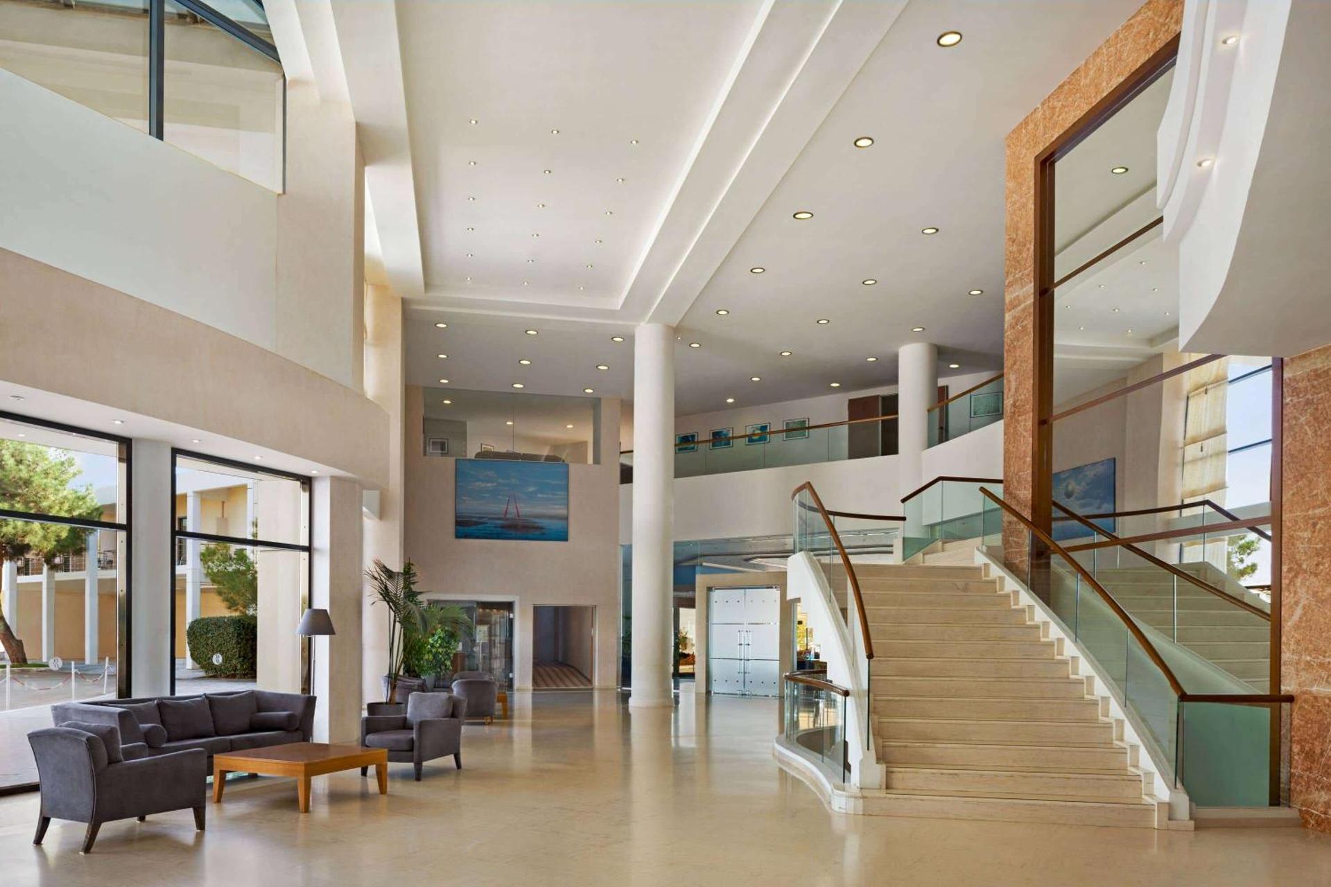 Ramada Plaza by Wyndham Thraki - Photo 82