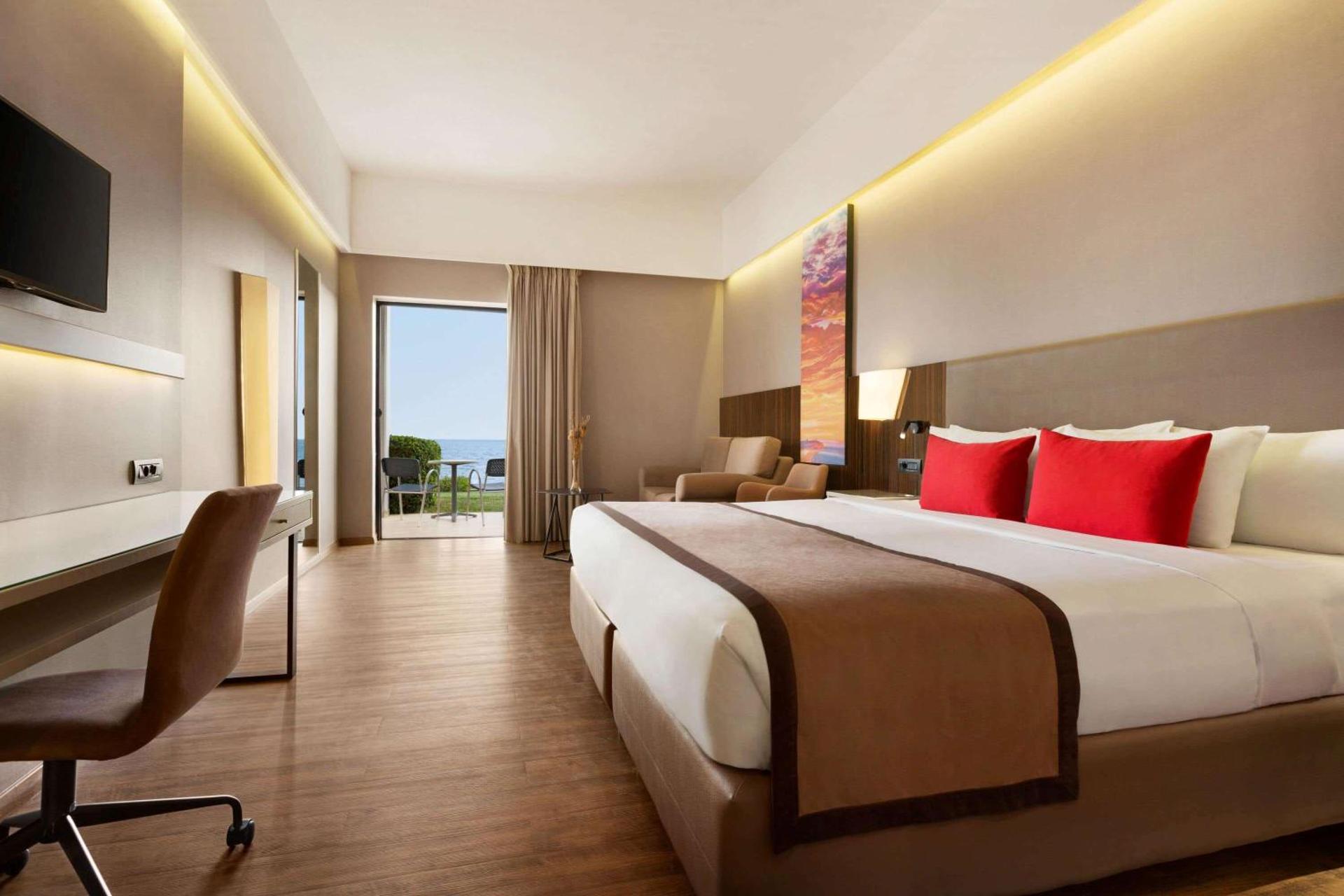 Ramada Plaza by Wyndham Thraki - Photo 106