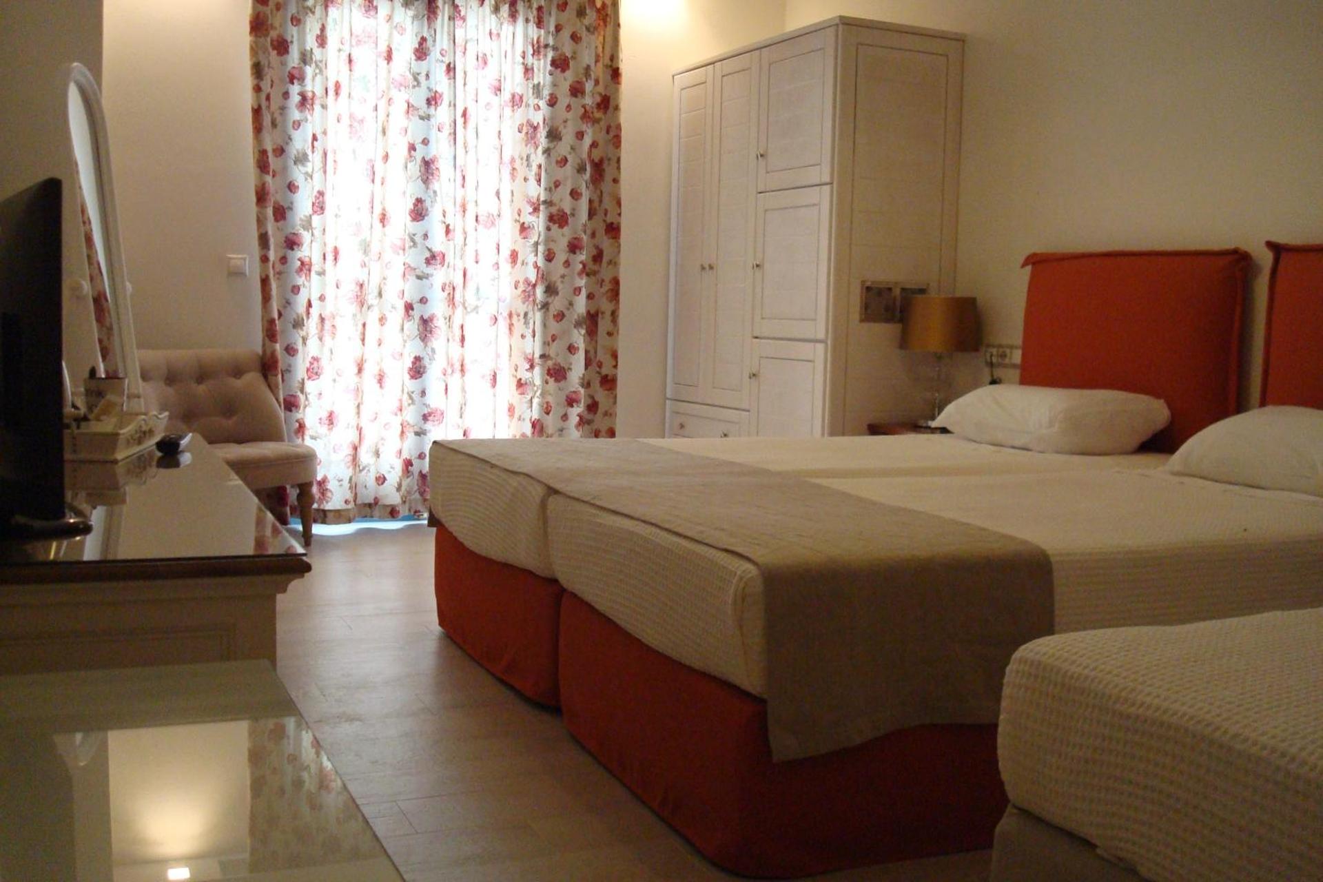 Alkyoni Beach Hotel - Photo 70