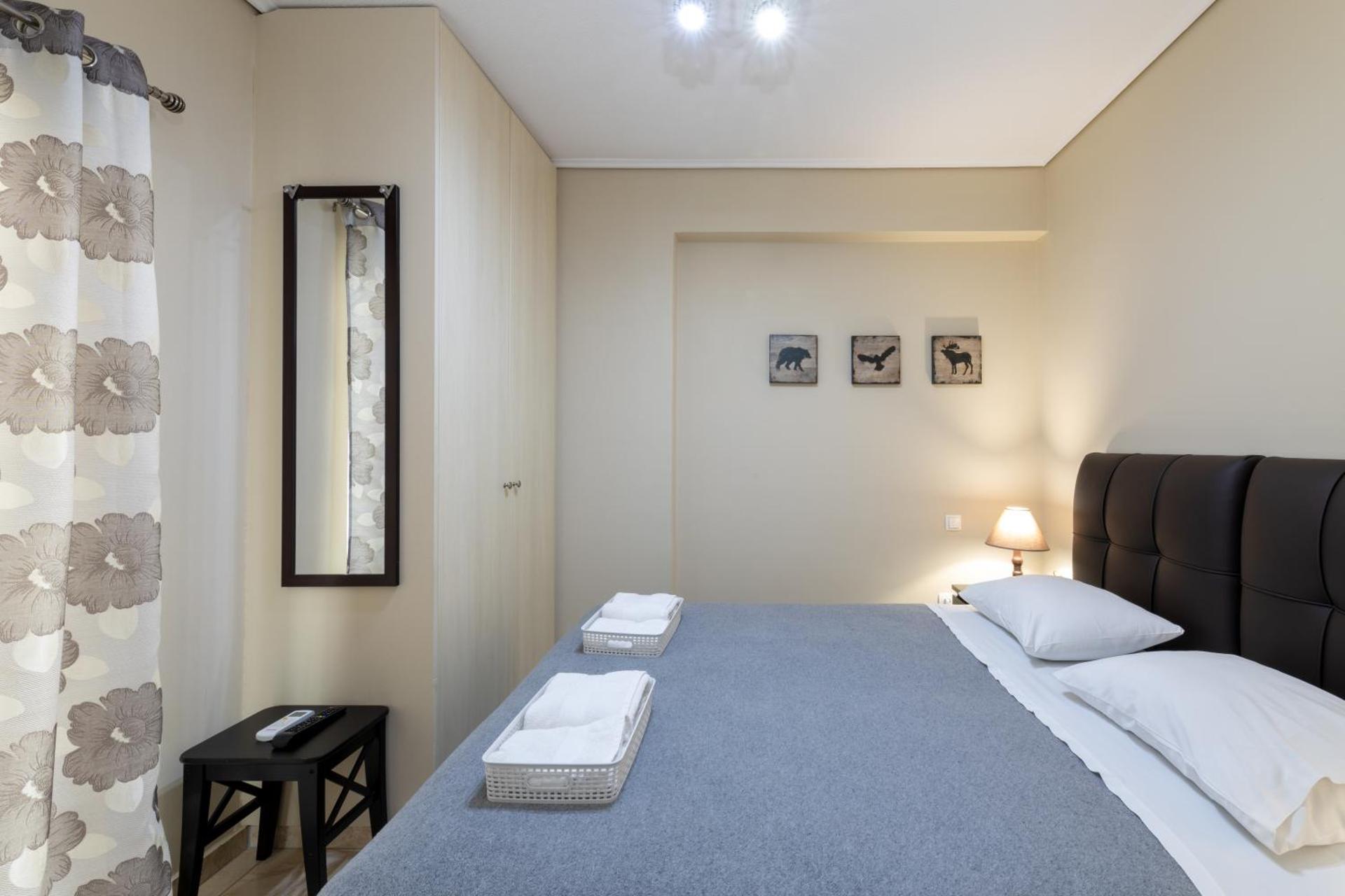 A&J Apartments or Rooms athens airport - Photo 53