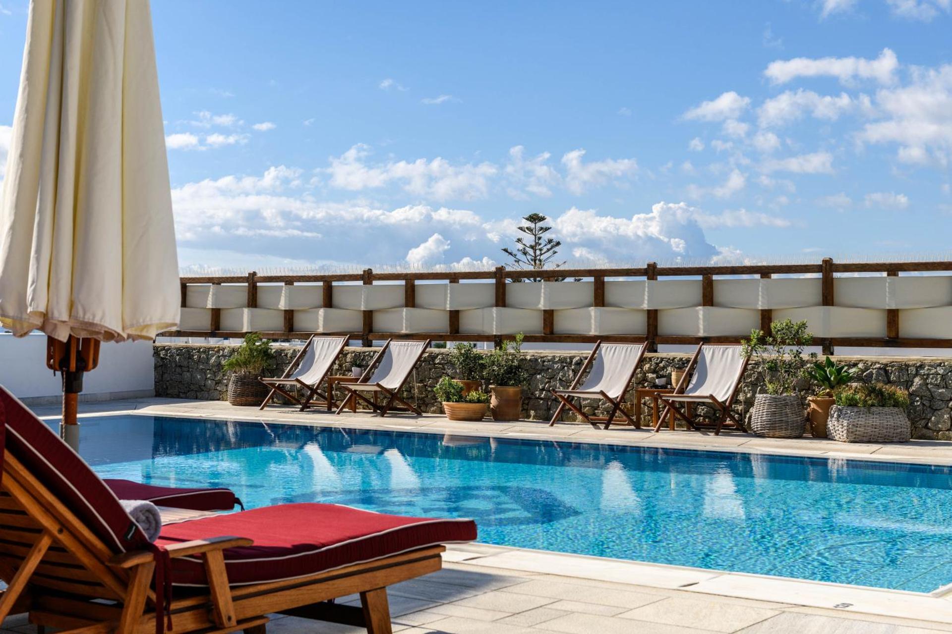 Pelican Bay Hotel - Photo 76