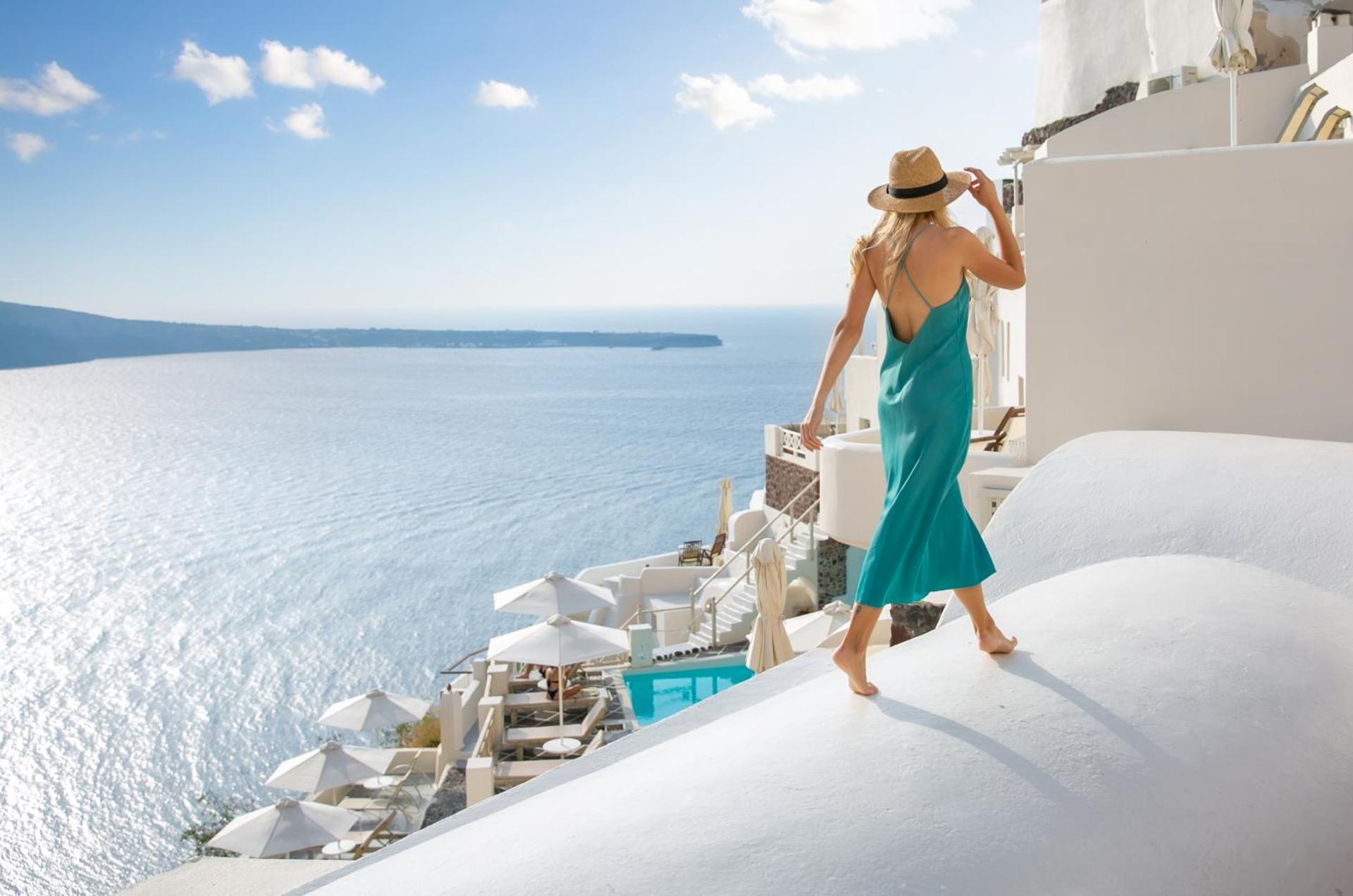 Oia Mare Villas - Photo 23