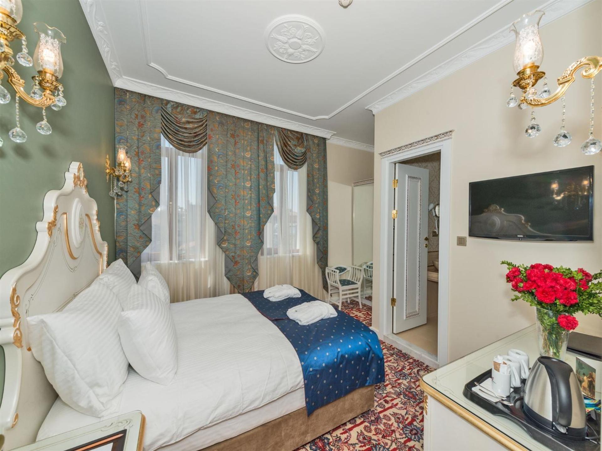 Galatower Hotel - Photo 14