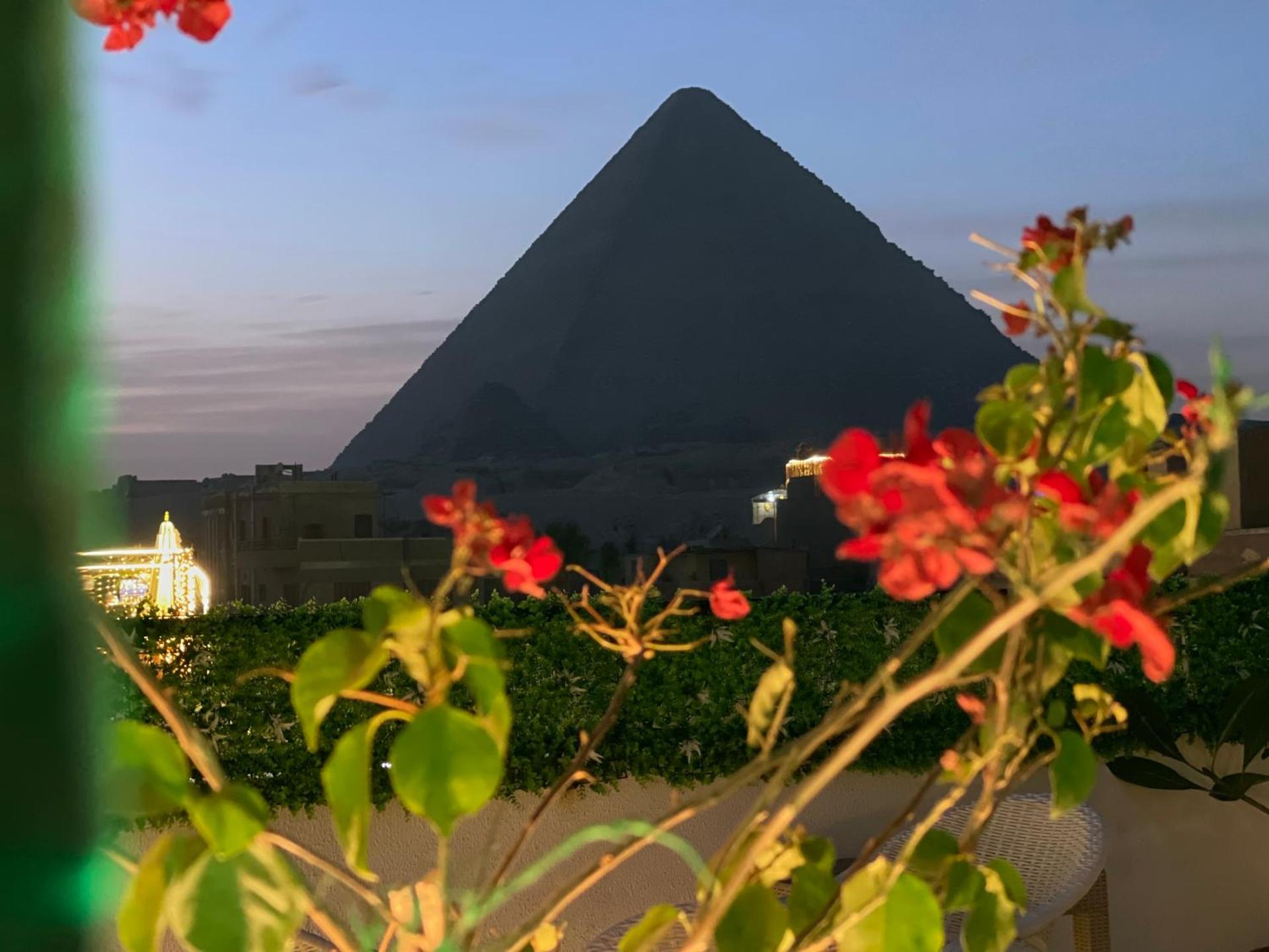 Pyramids Top Inn - Photo 18