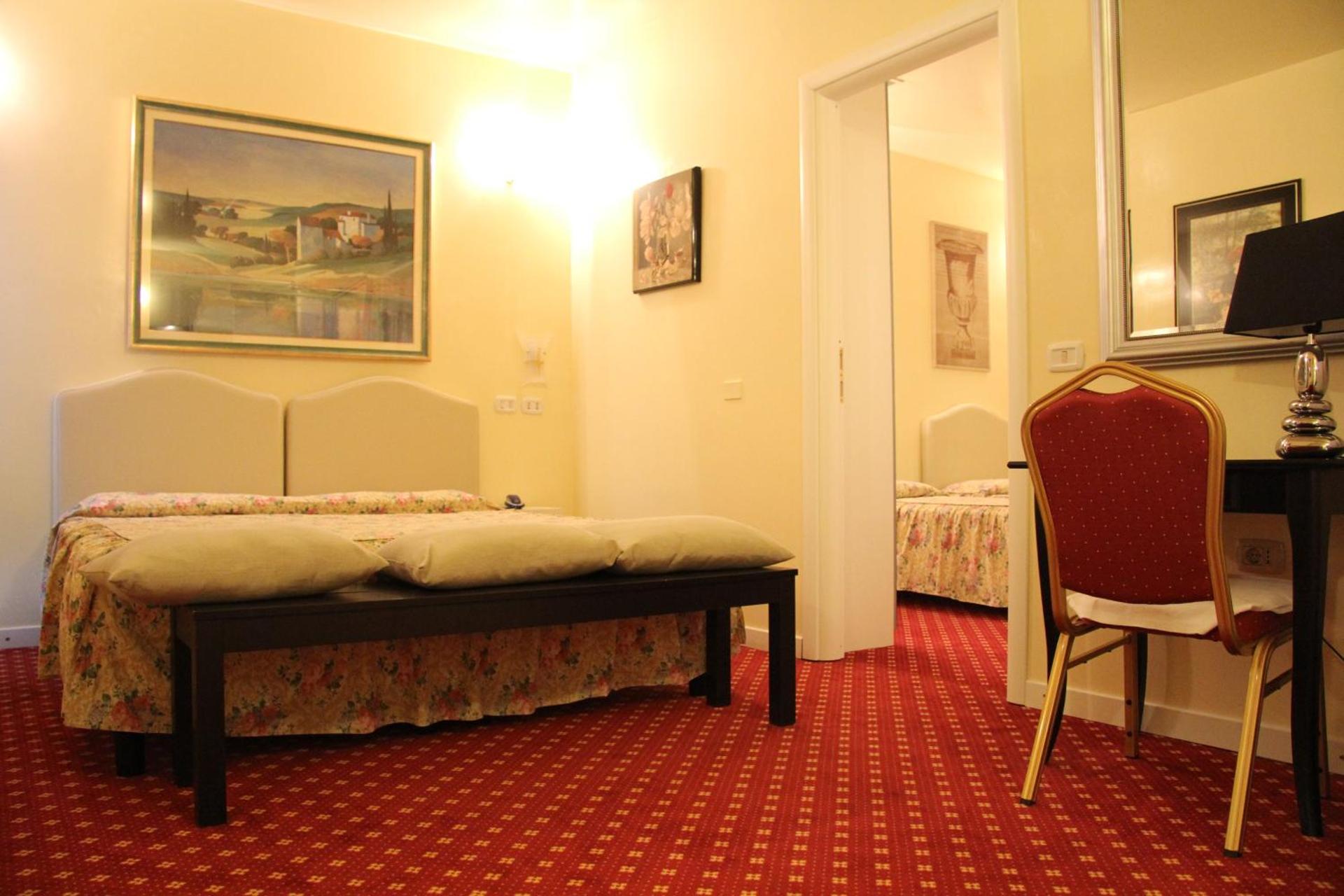 Hotel Europa Fiera - Photo 26