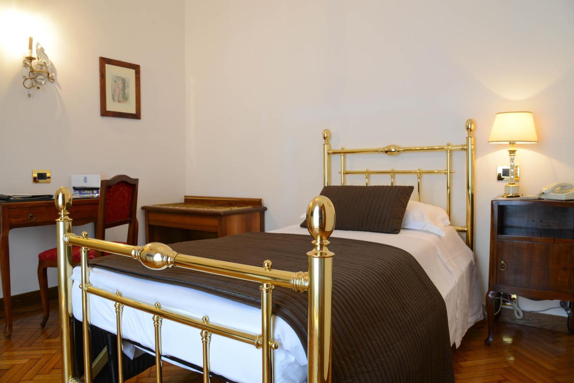 Hotel Vittoria - Photo 3