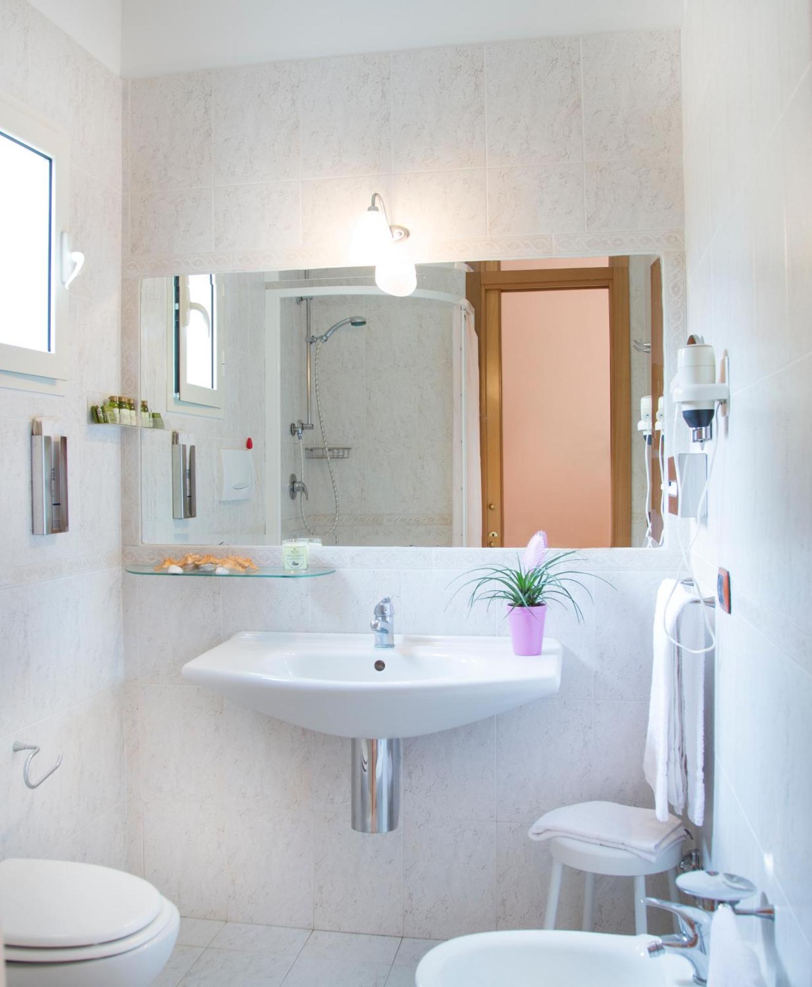 Garden Hotel Ripa - Photo 5