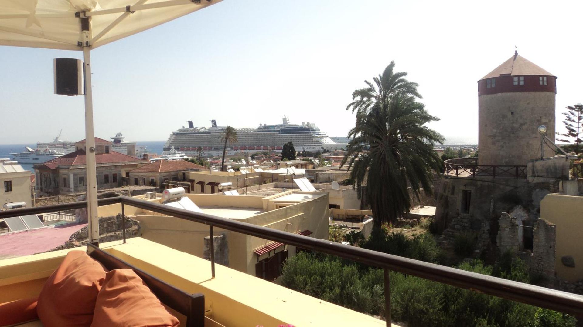 Minos Pension - Photo 61