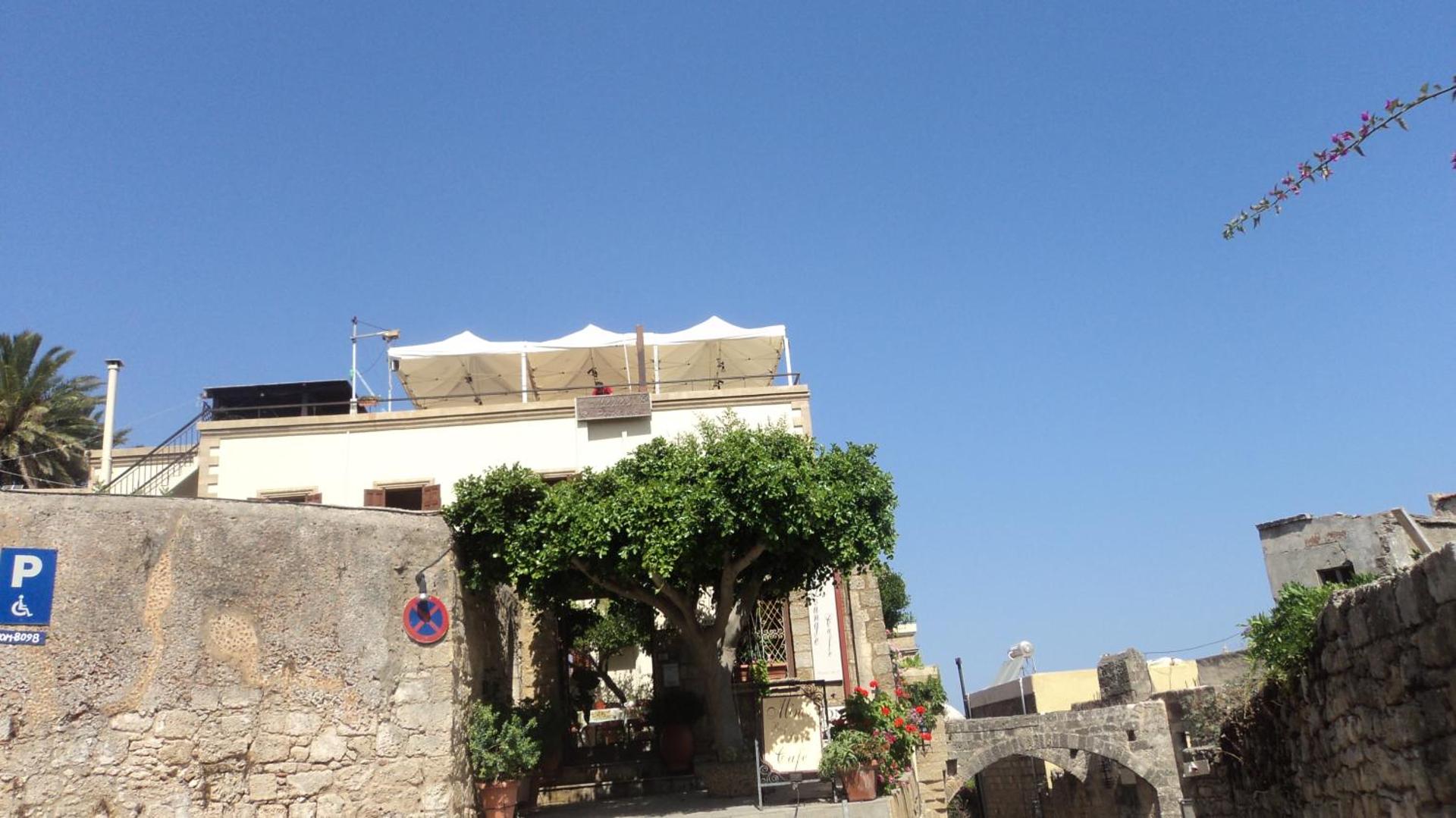 Minos Pension - Photo 58