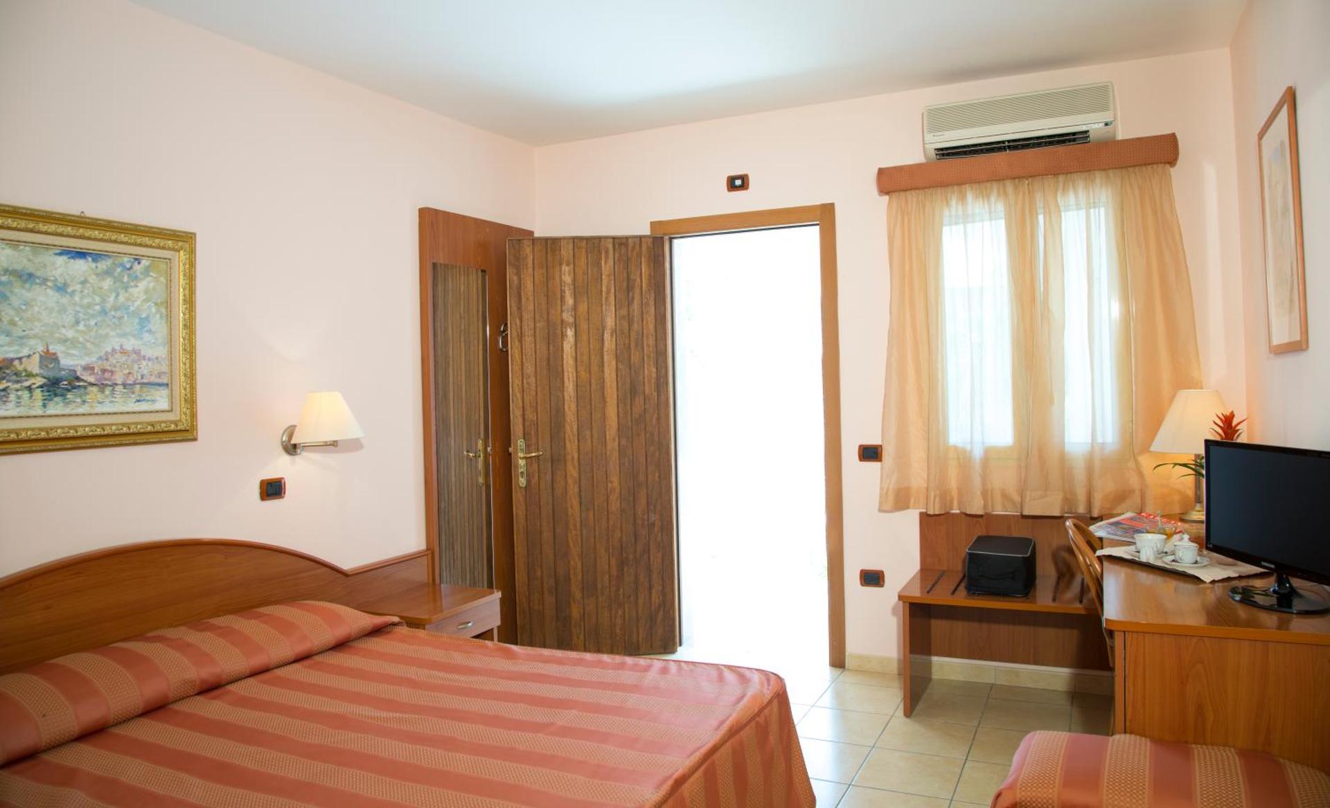 Garden Hotel Ripa - Photo 7