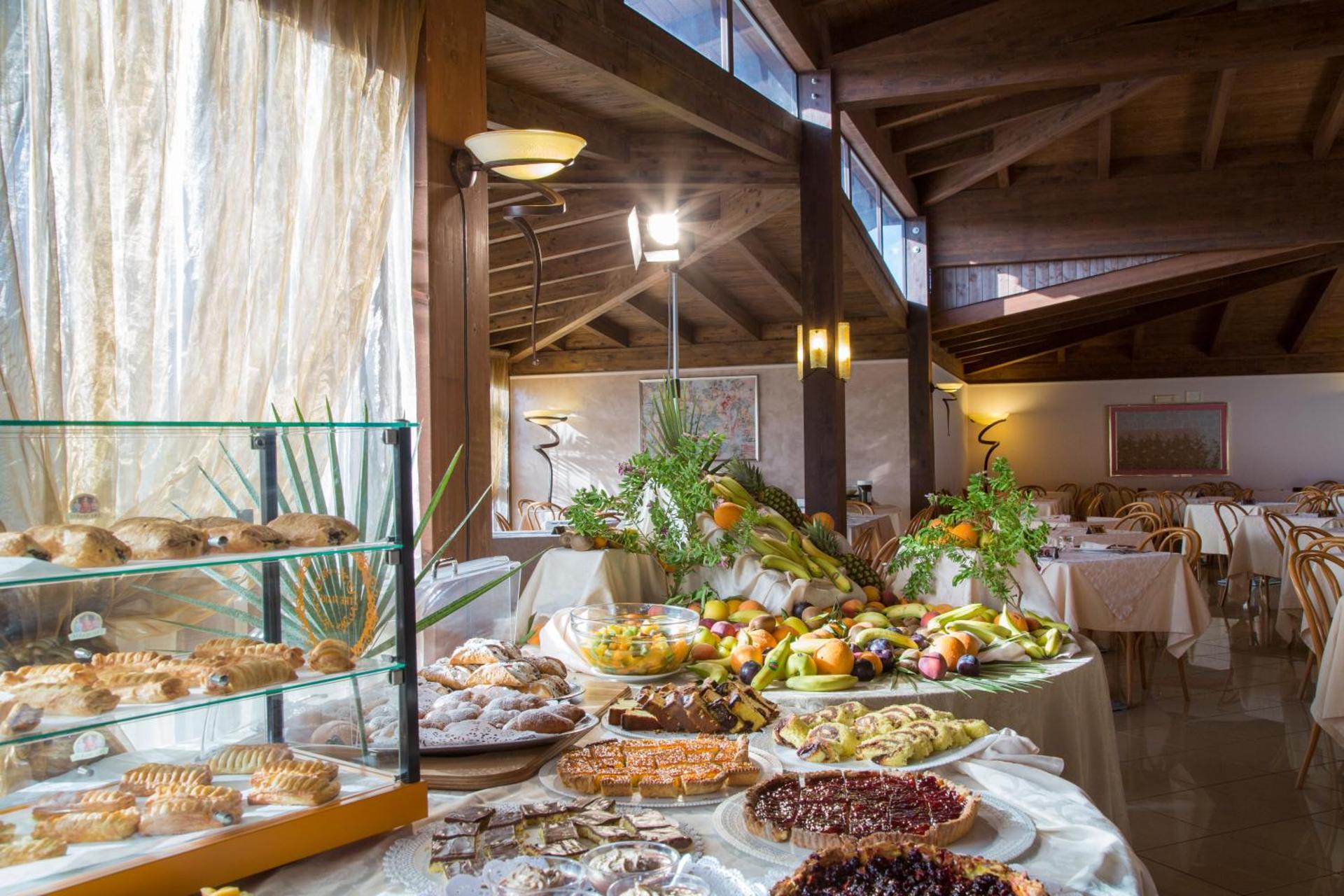 Garden Hotel Ripa - Photo 59