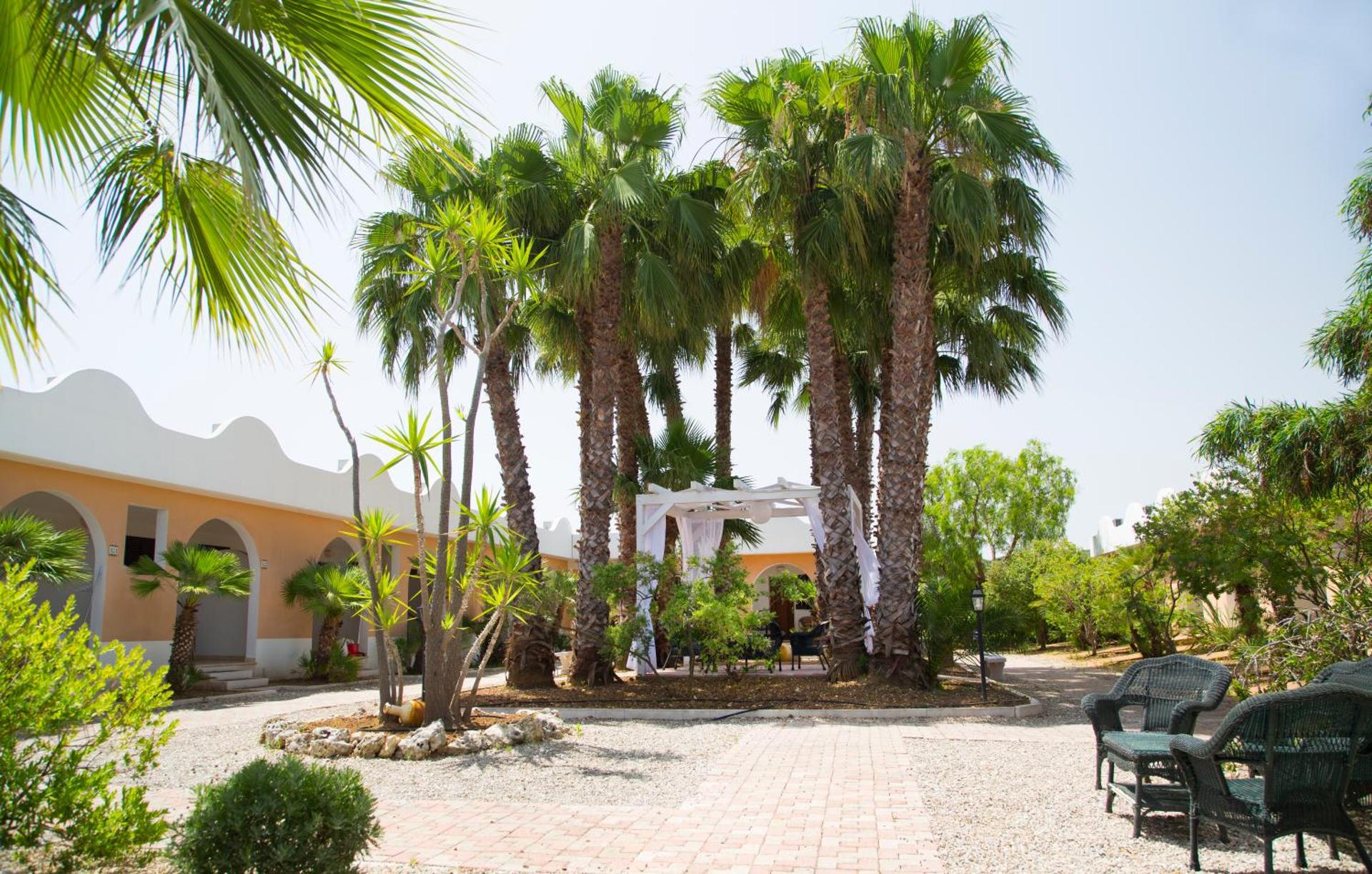 Garden Hotel Ripa - Photo 76