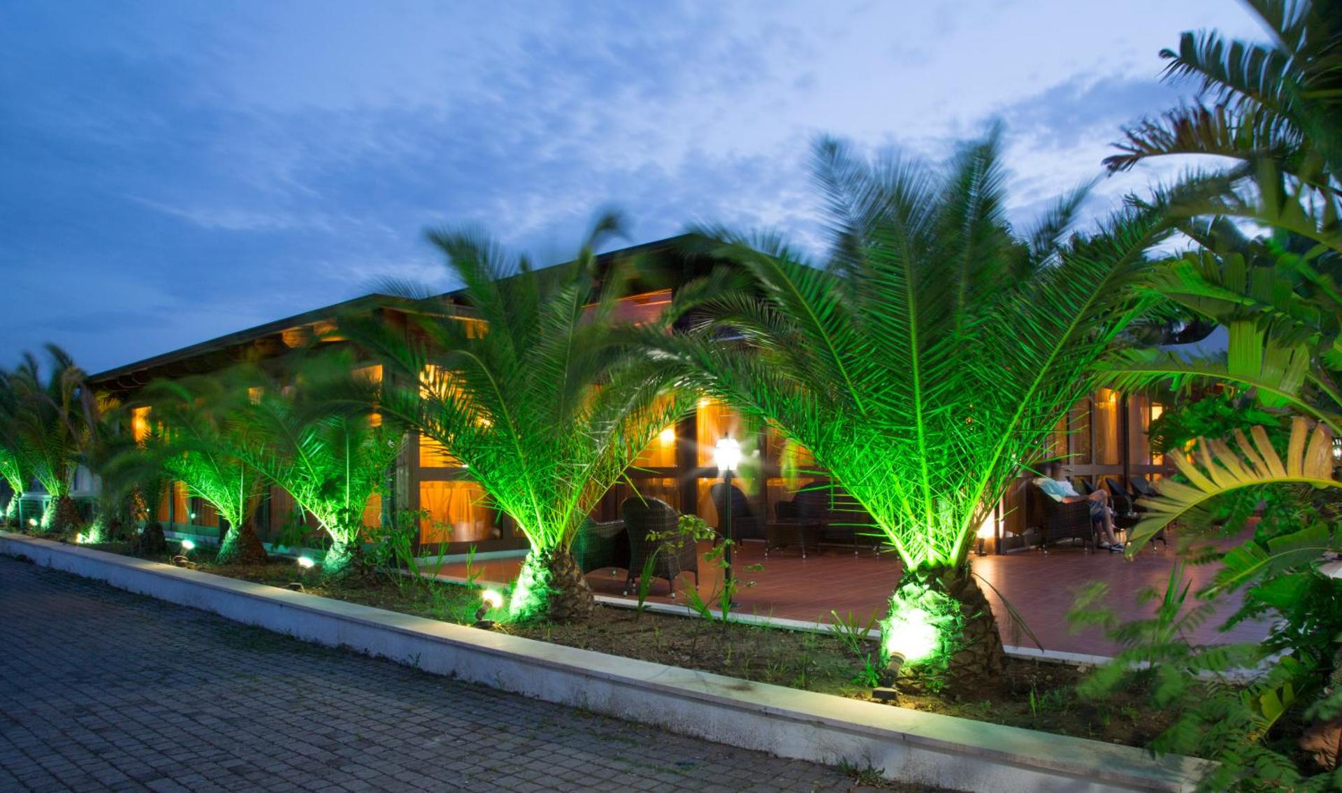 Garden Hotel Ripa - Photo 81