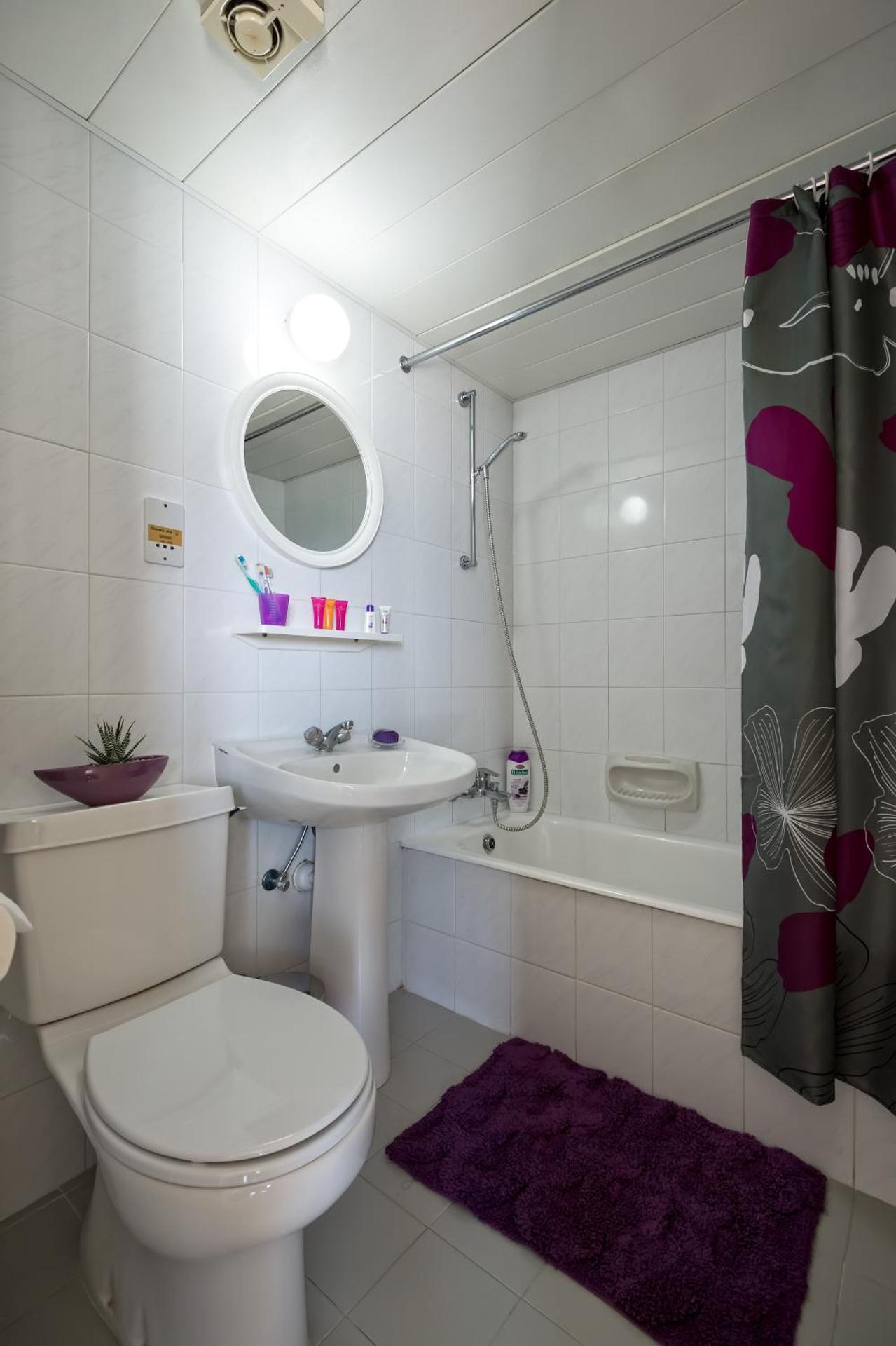 Sunny Hill Hotel Apartments - Photo 10