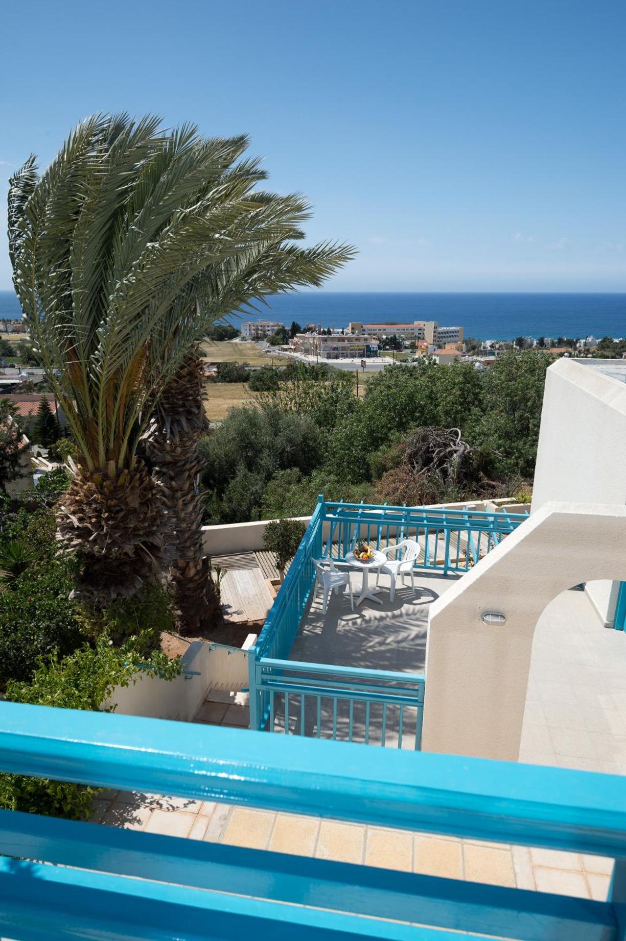 Sunny Hill Hotel Apartments - Photo 4