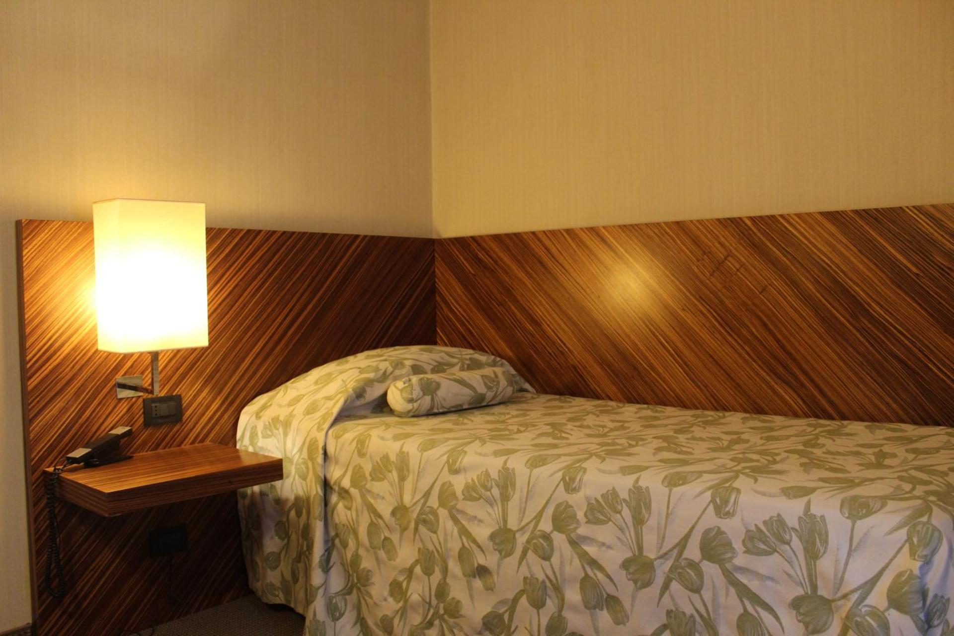 MH Hotel Piacenza Fiera - Photo 54