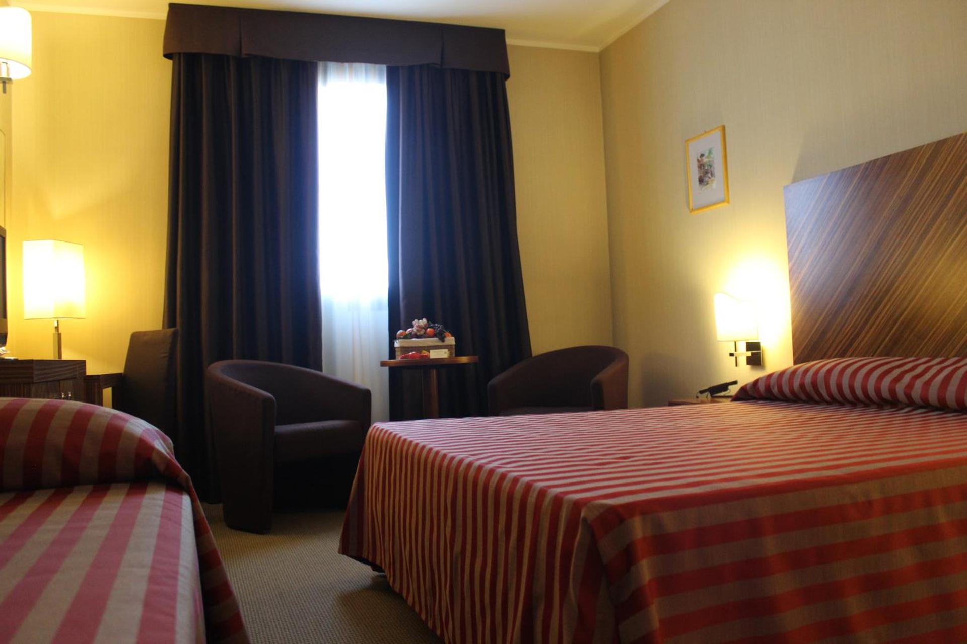 MH Hotel Piacenza Fiera - Photo 63