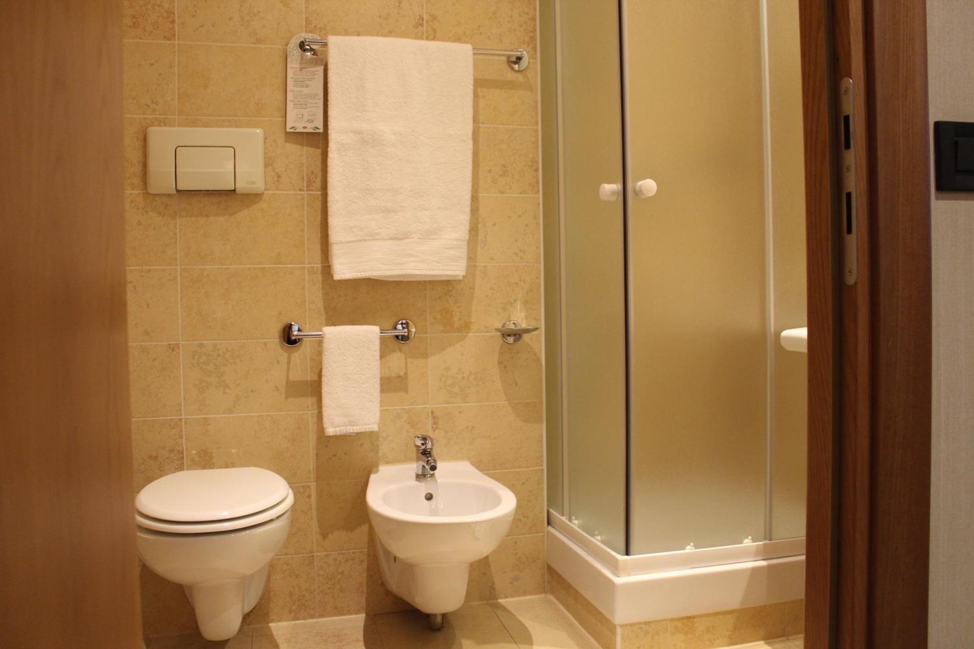 MH Hotel Piacenza Fiera - Photo 27