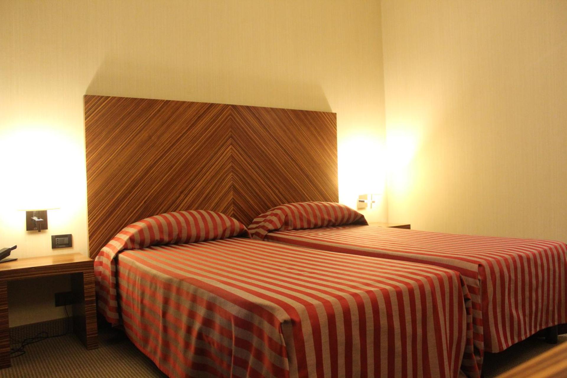 MH Hotel Piacenza Fiera - Photo 15