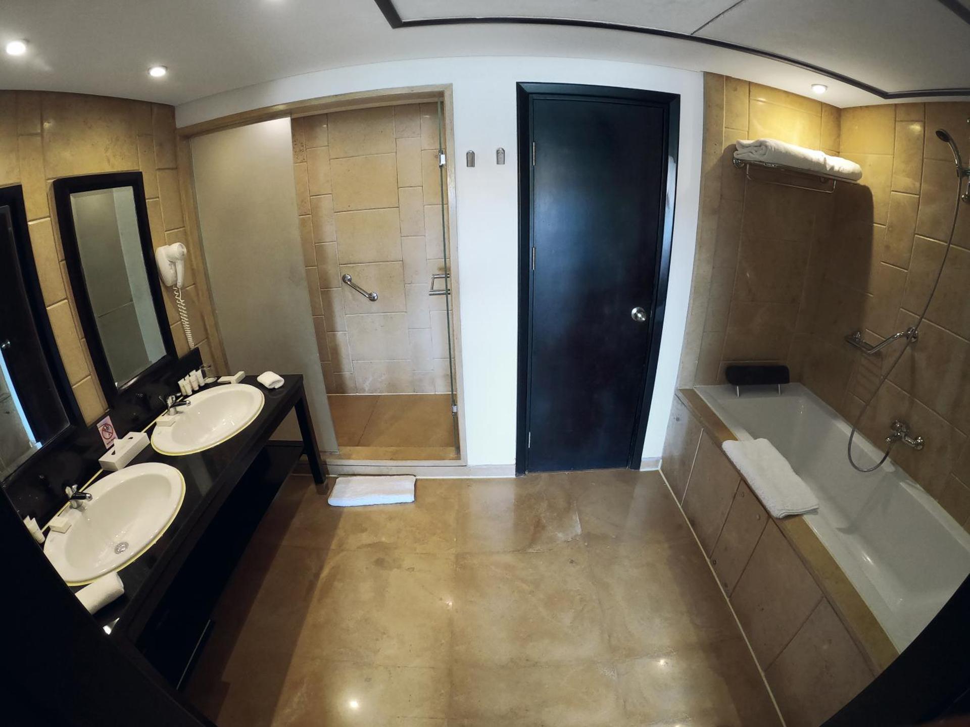 Mövenpick Resort Aswan - Photo 59