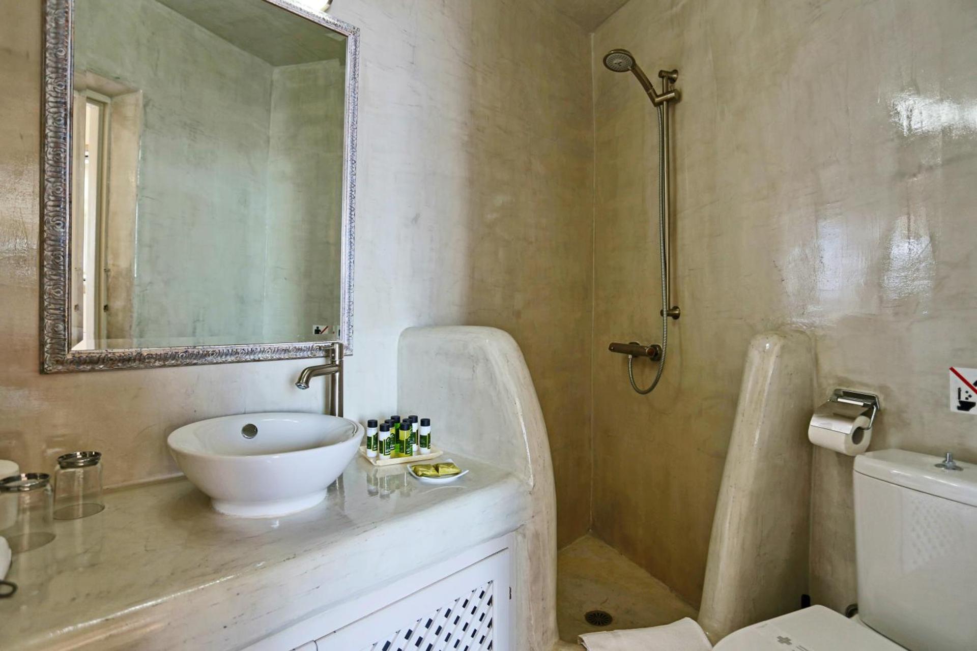 Oia Mare Villas - Photo 83