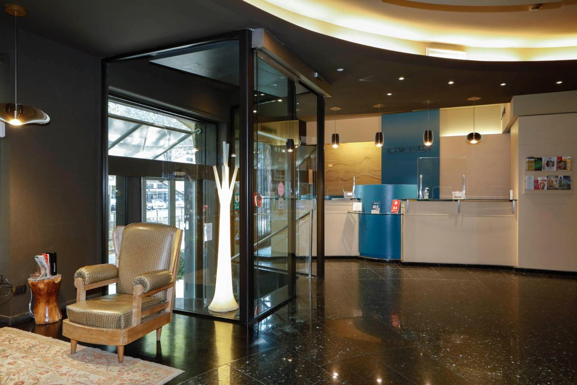 Hotel Lancaster - Photo 24