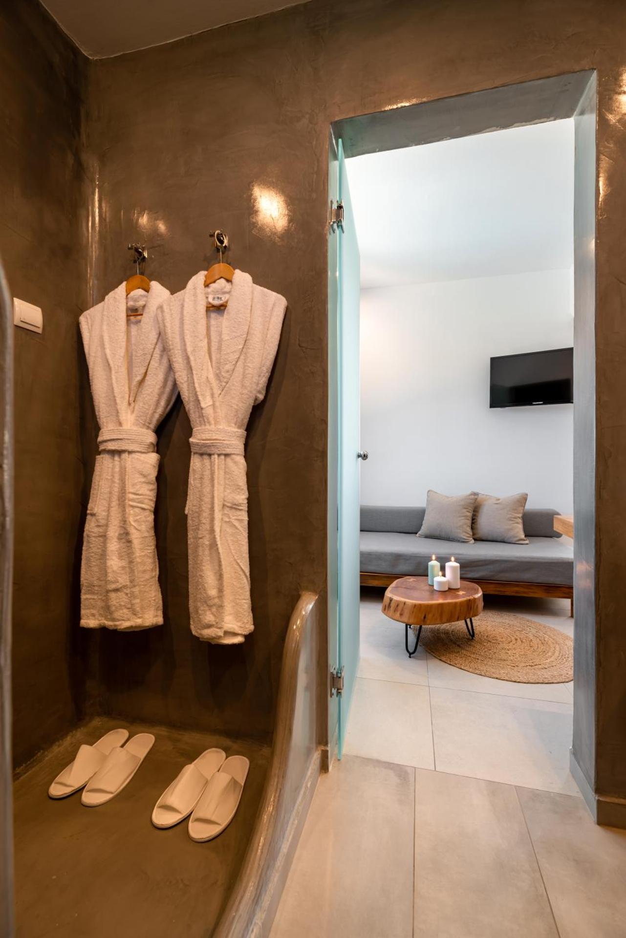 Kalisperis Hotel - Photo 26