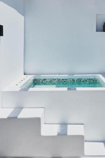 Kalisperis Hotel - Photo 20