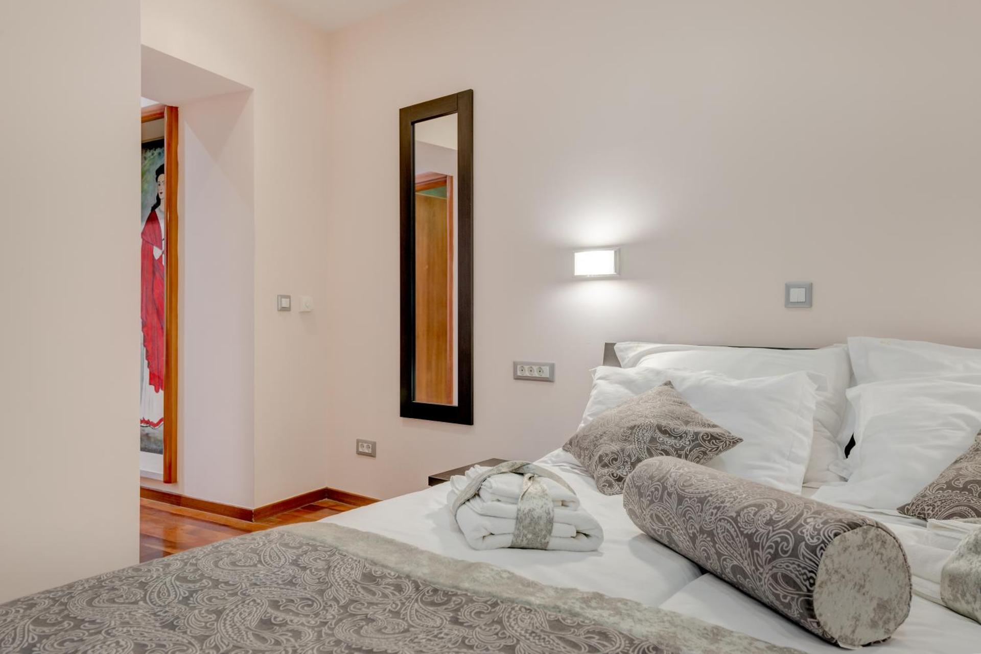 Palace Suites Heritage Hotel - Adults Only - Photo 29