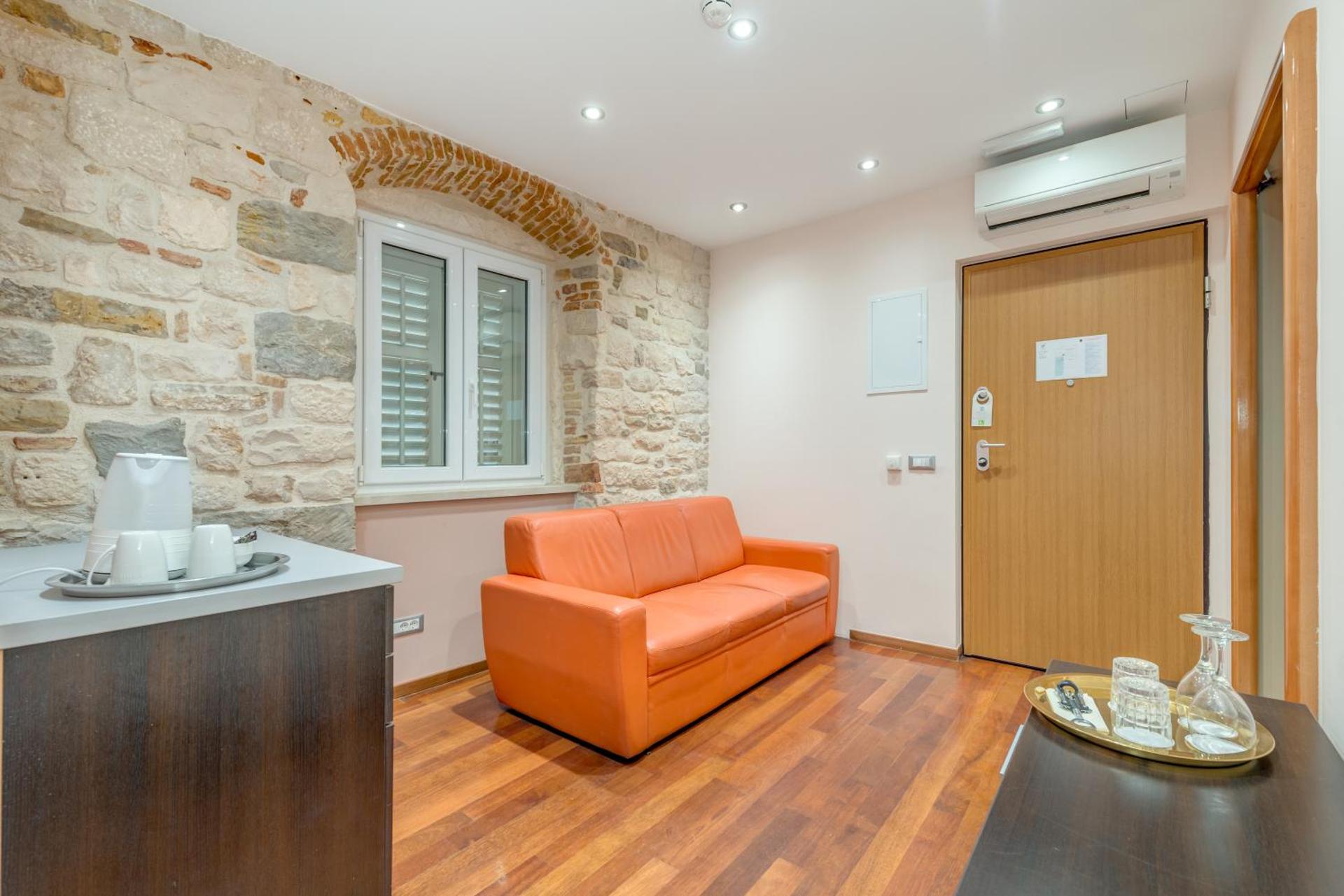 Palace Suites Heritage Hotel - Adults Only - Photo 31