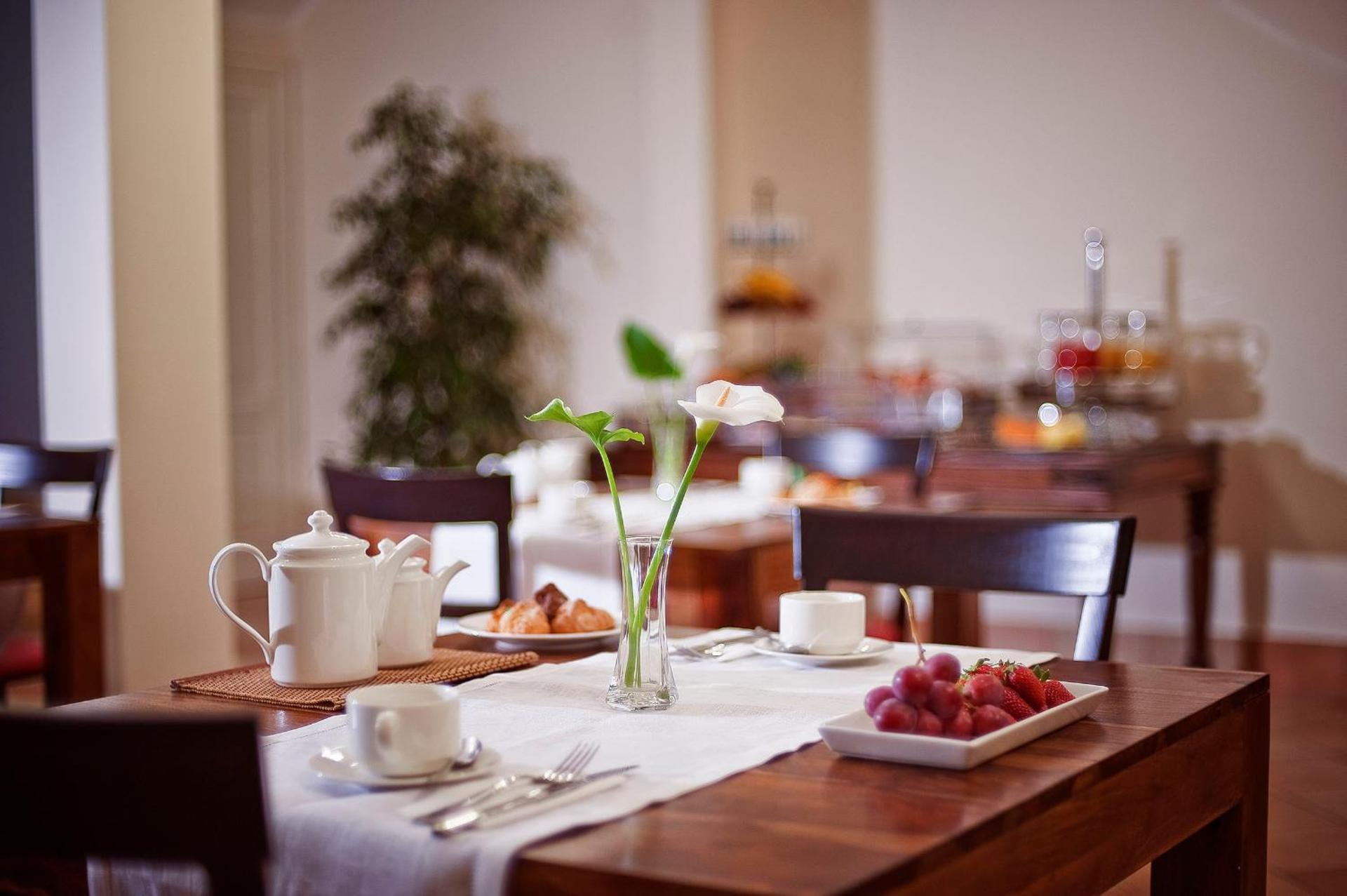 Marin Hotel - Photo 2