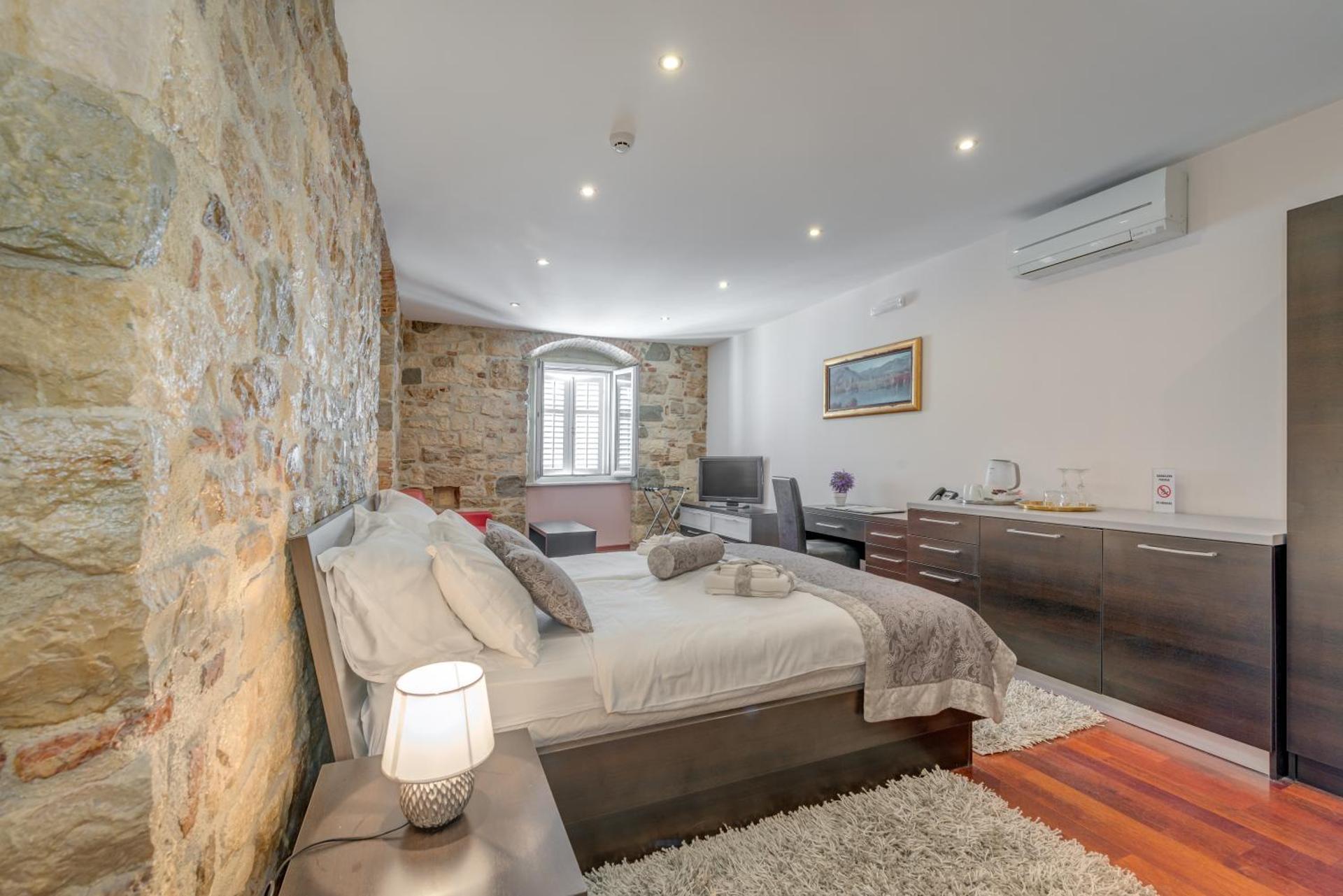 Palace Suites Heritage Hotel - Adults Only - Photo 46