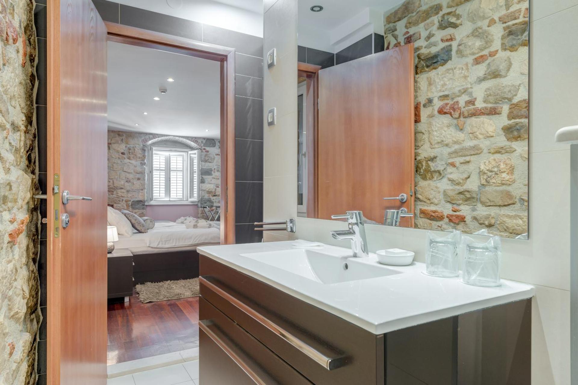 Palace Suites Heritage Hotel - Adults Only - Photo 47