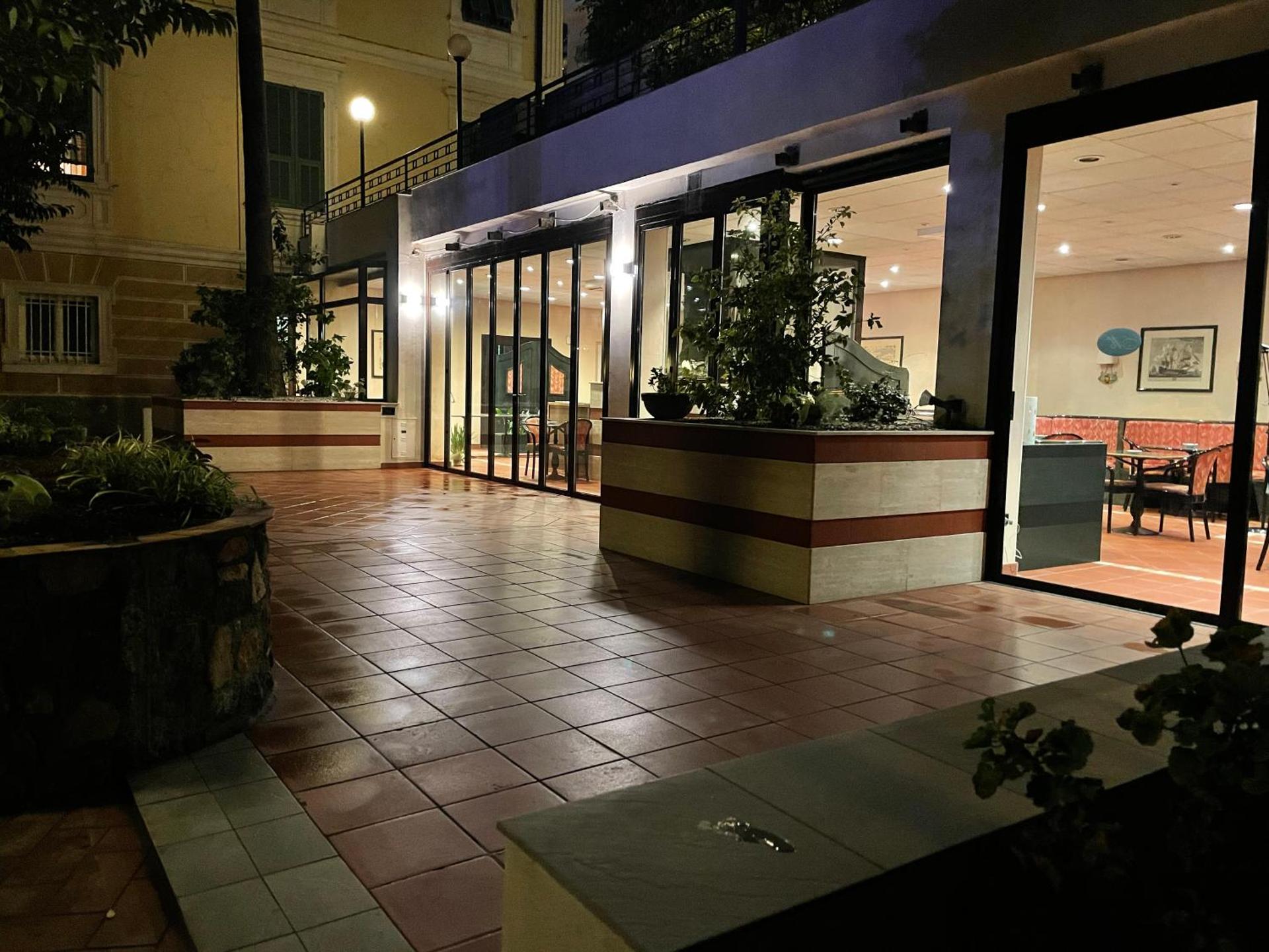 Hotel Miramare - Photo 39