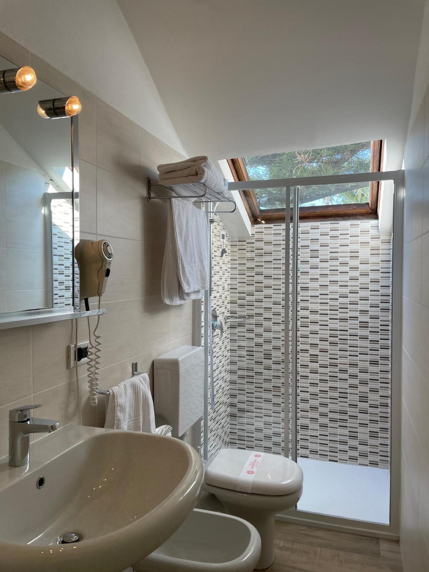 Hotel Miramare - Photo 14