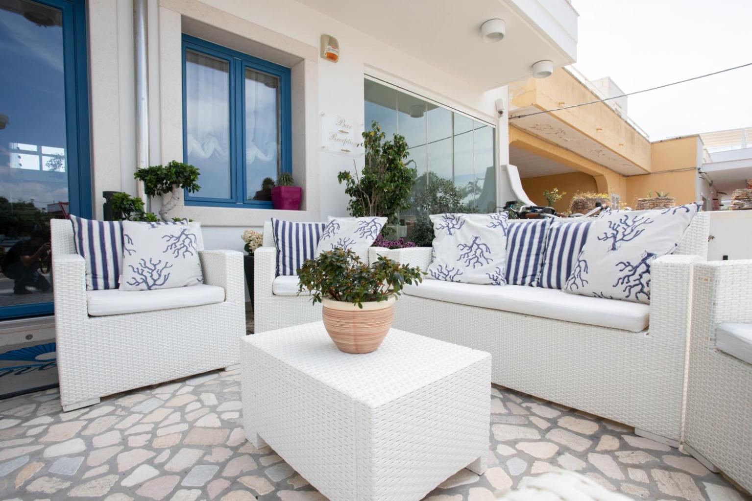 Hotel Perla Dello Ionio - Photo 20