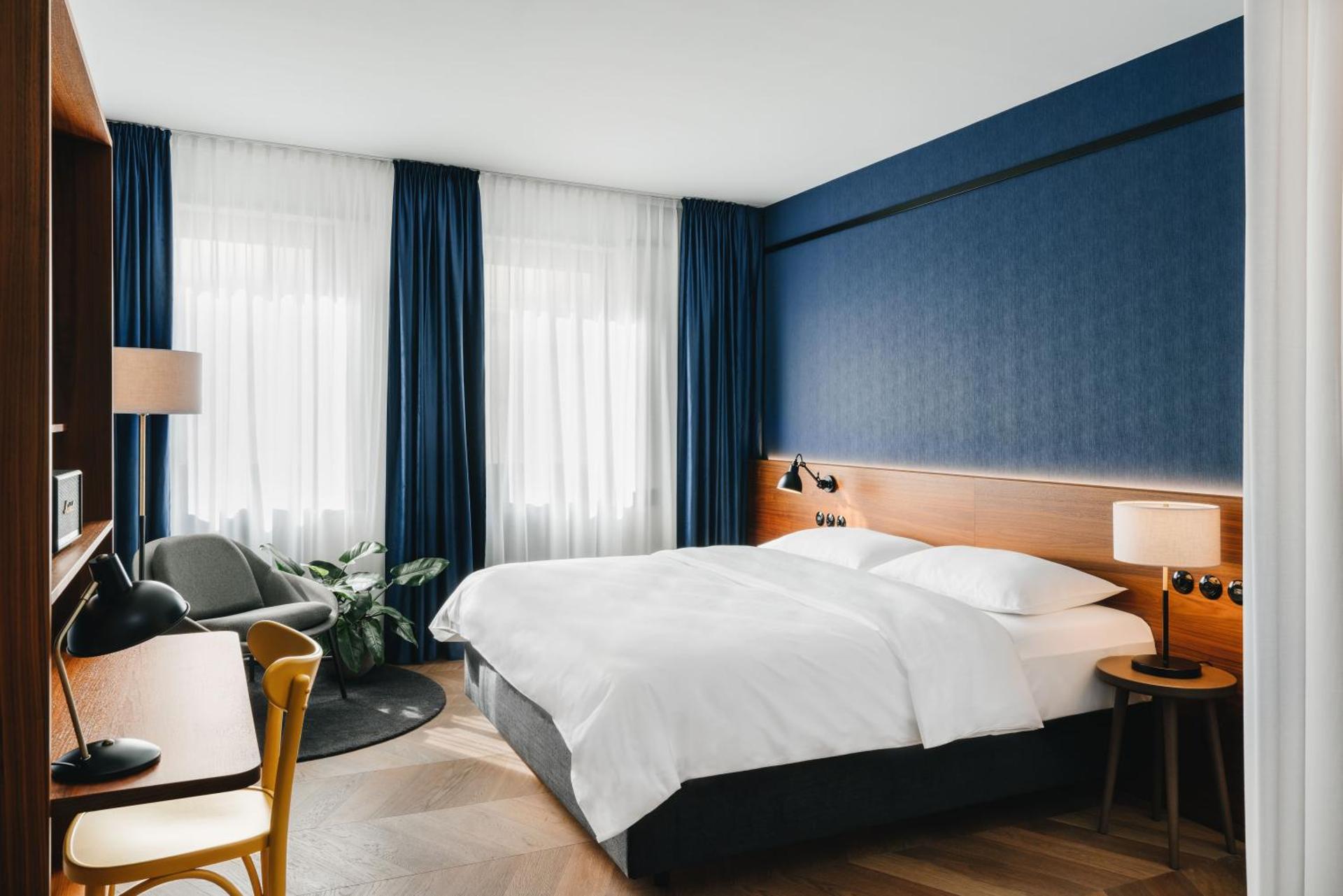 Hotel Gilbert - Photo 40