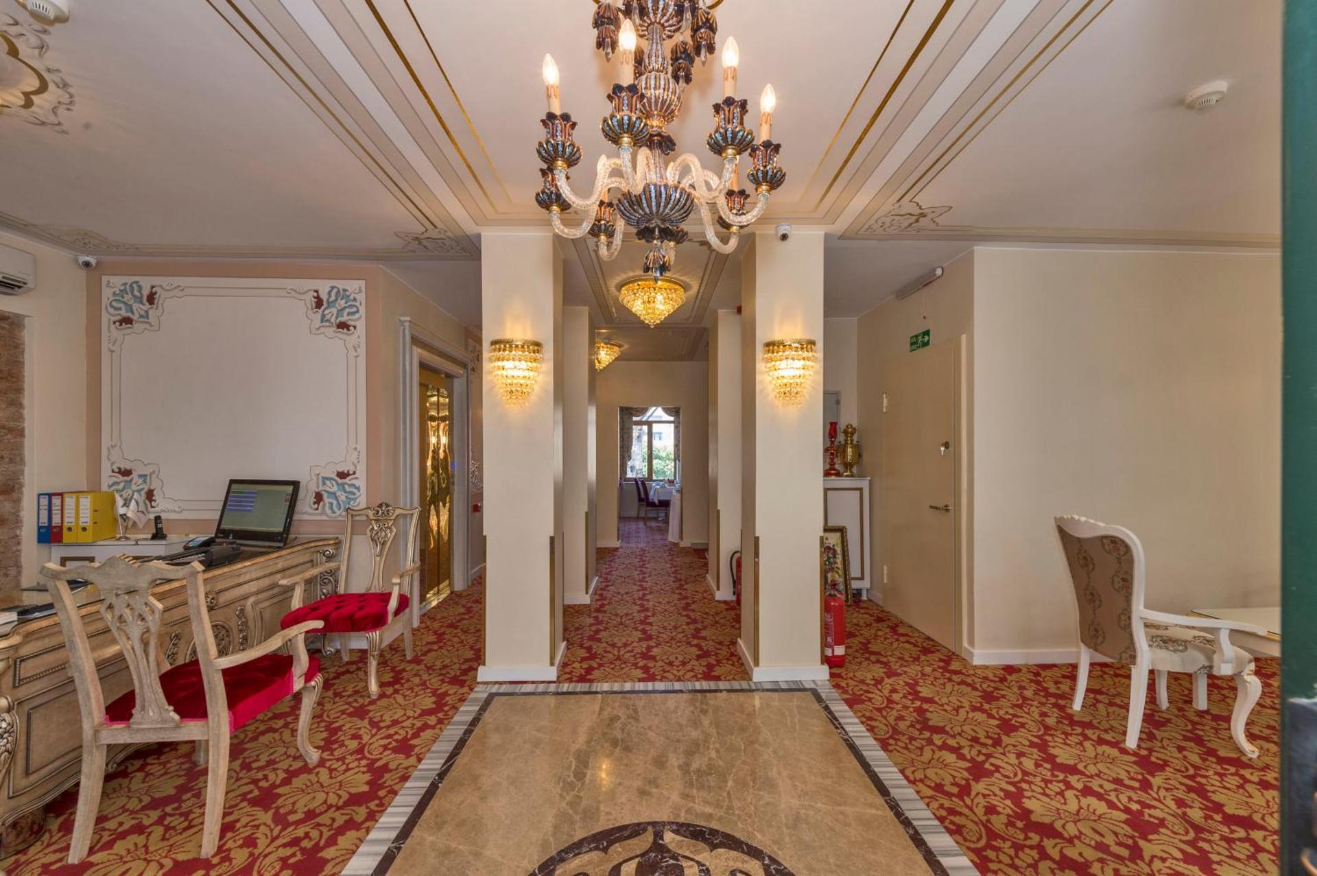 Galatower Hotel - Photo 60