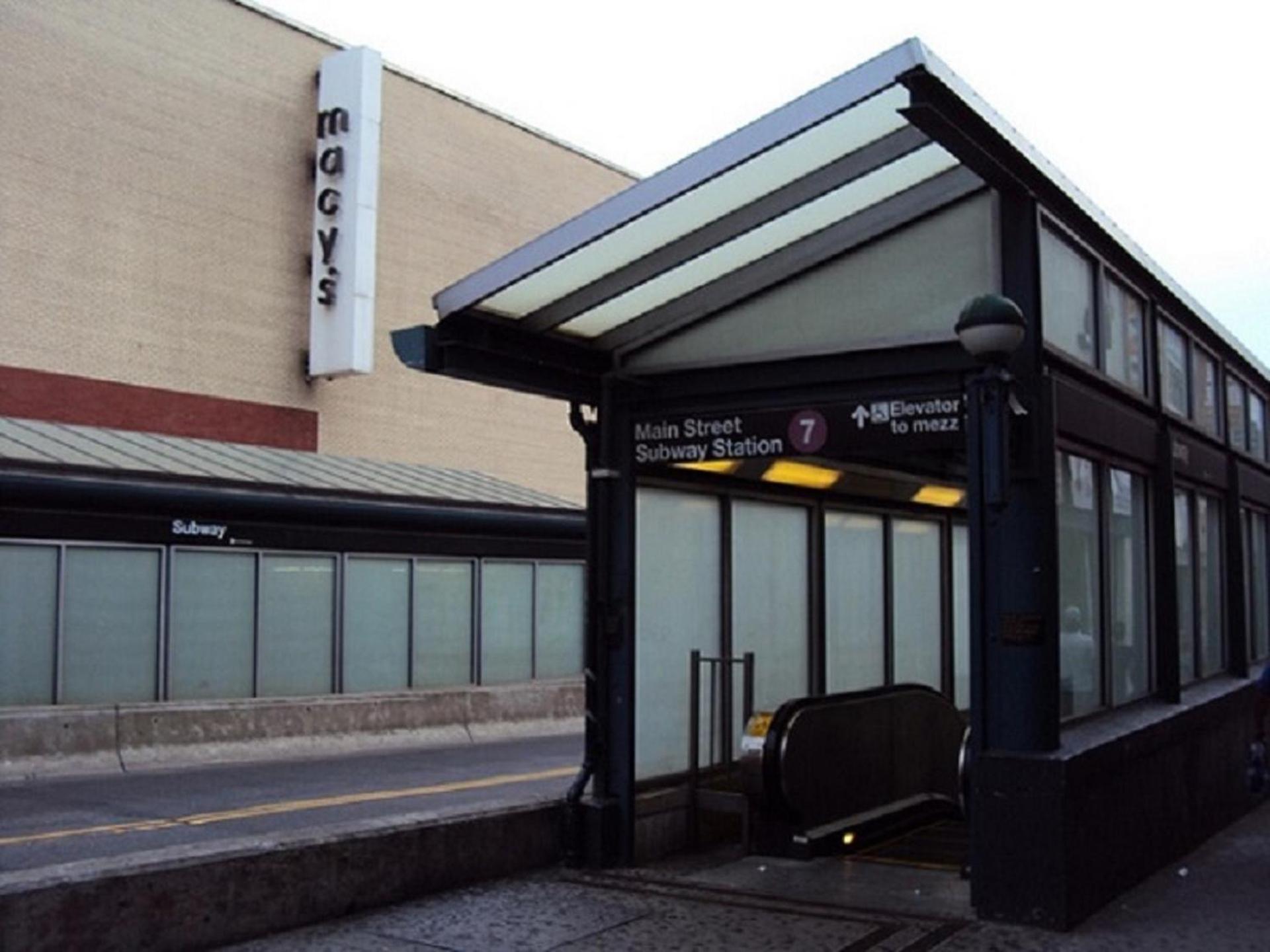 Flushing Central Hotel 88 - Photo 8