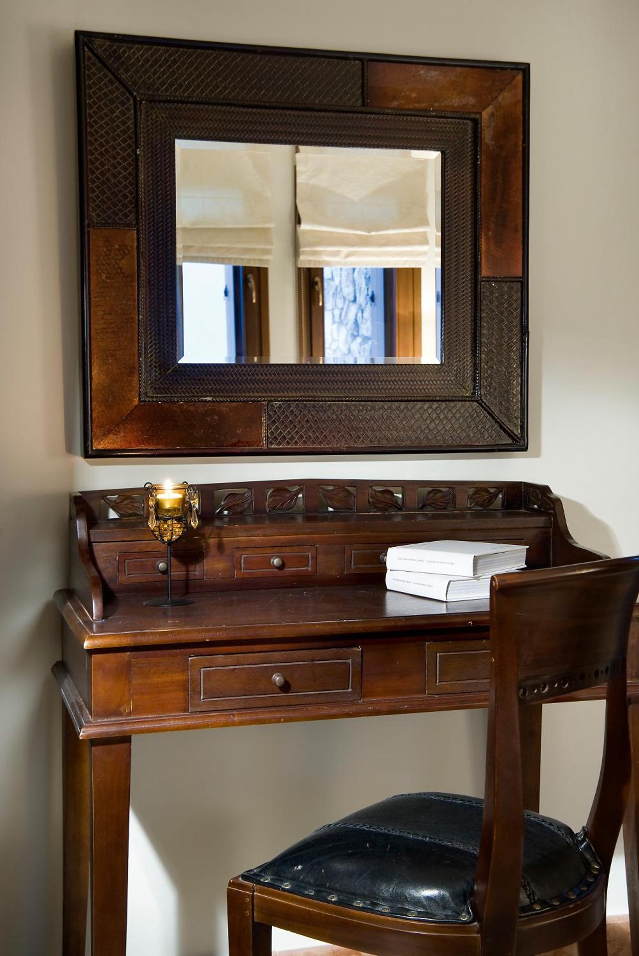 Xenonas Iresioni - Photo 28