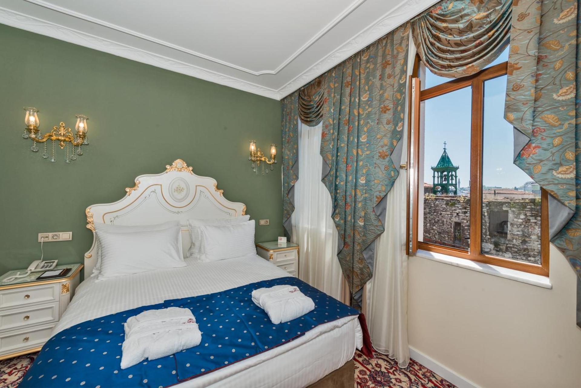 Galatower Hotel - Photo 27