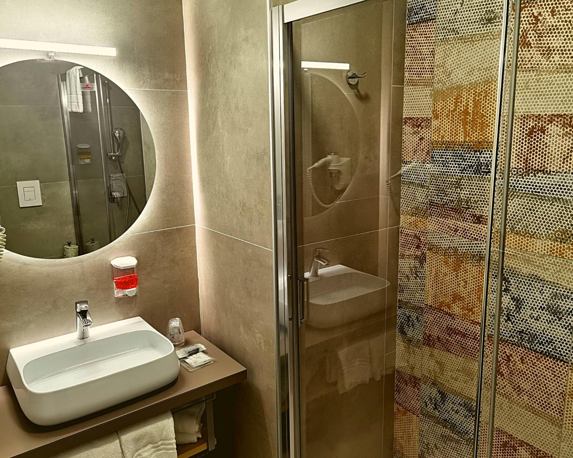 President Hotel Palermo - Photo 21