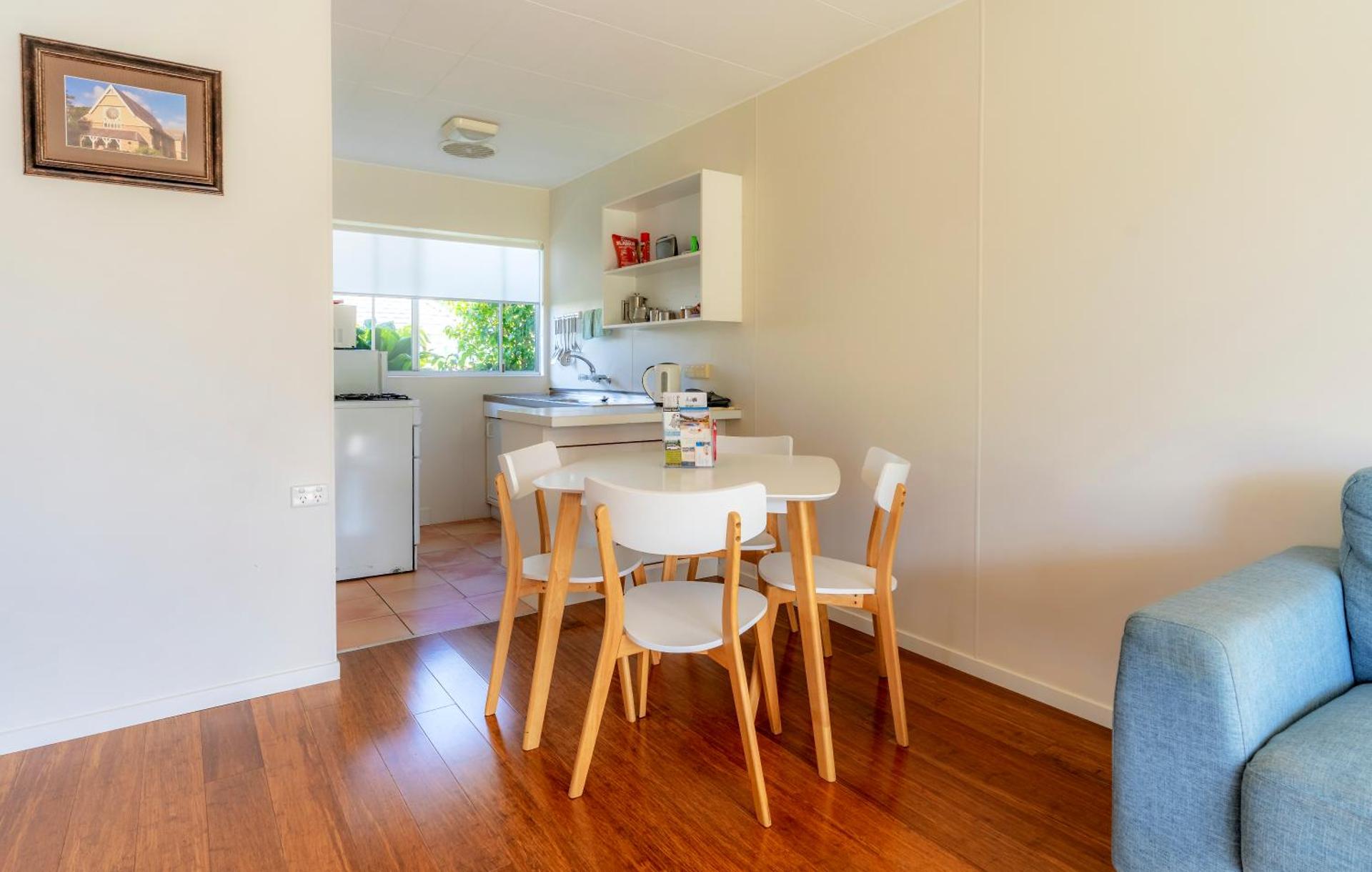 Aloha Apartments - Photo 44