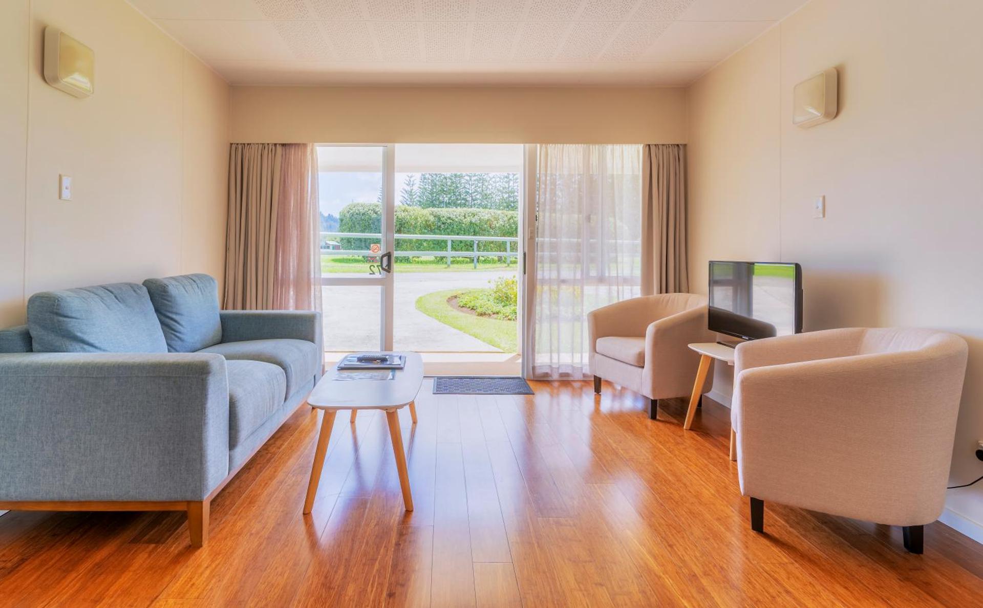 Aloha Apartments - Photo 47