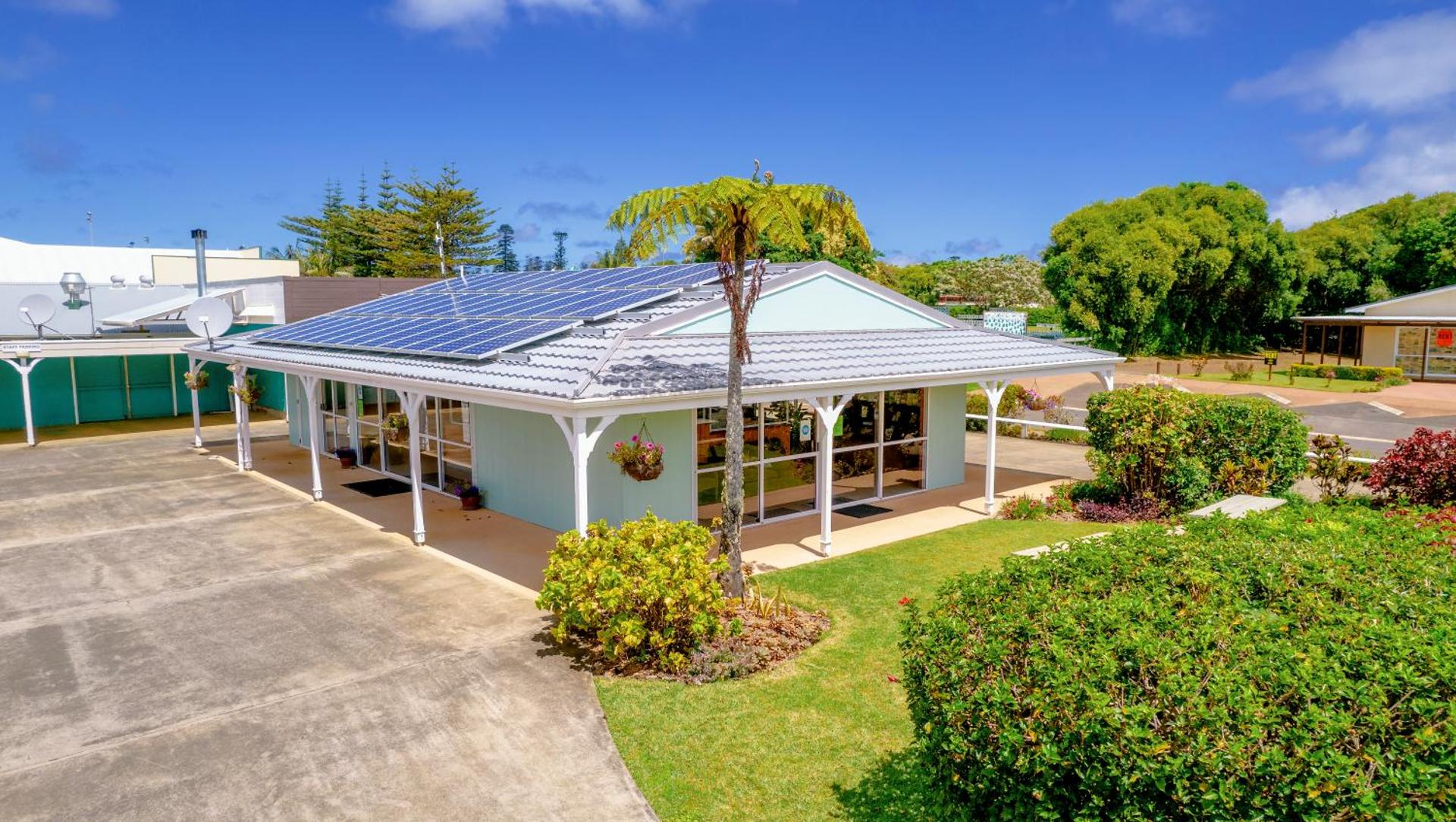 Aloha Apartments - Photo 7