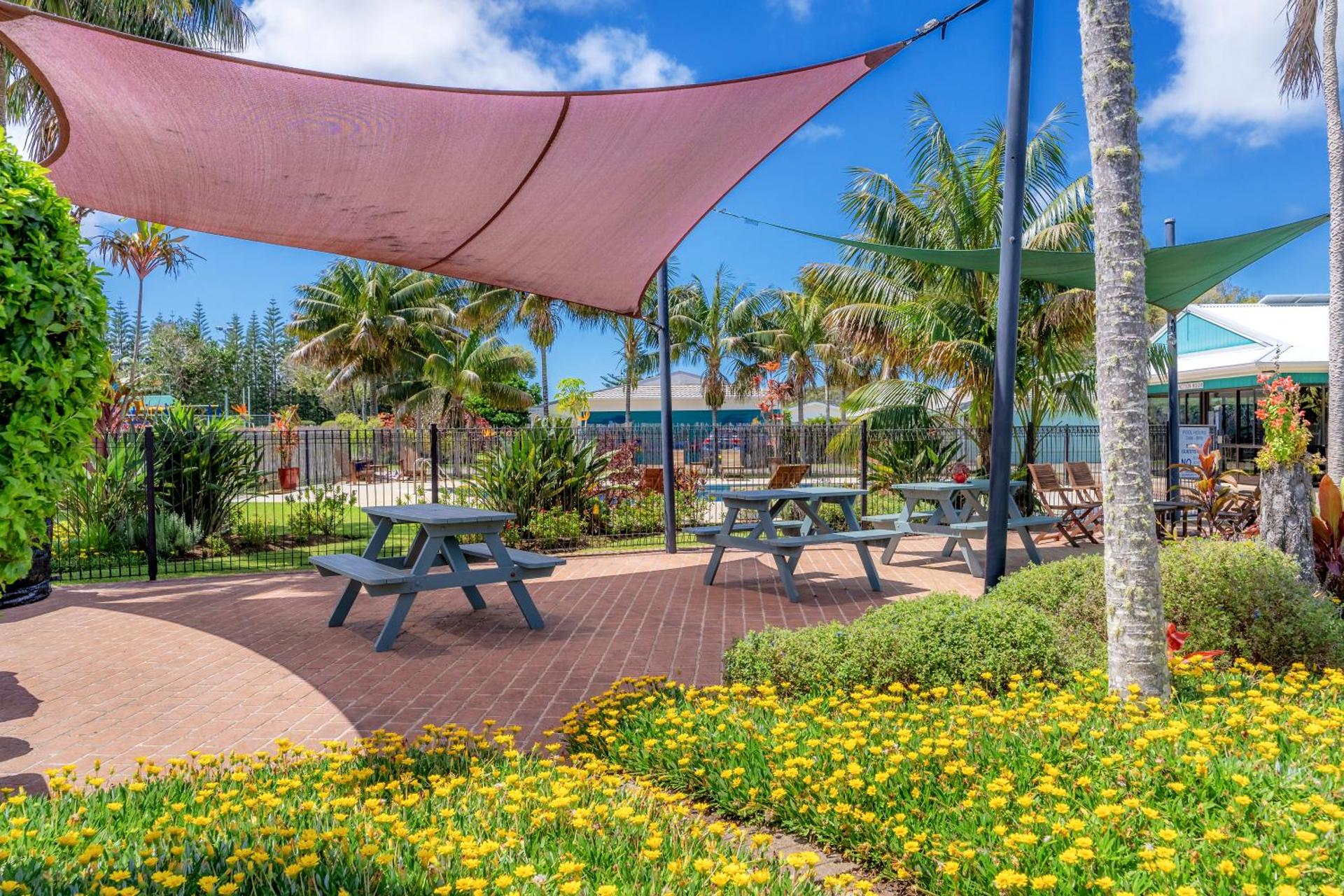 Aloha Apartments - Photo 33