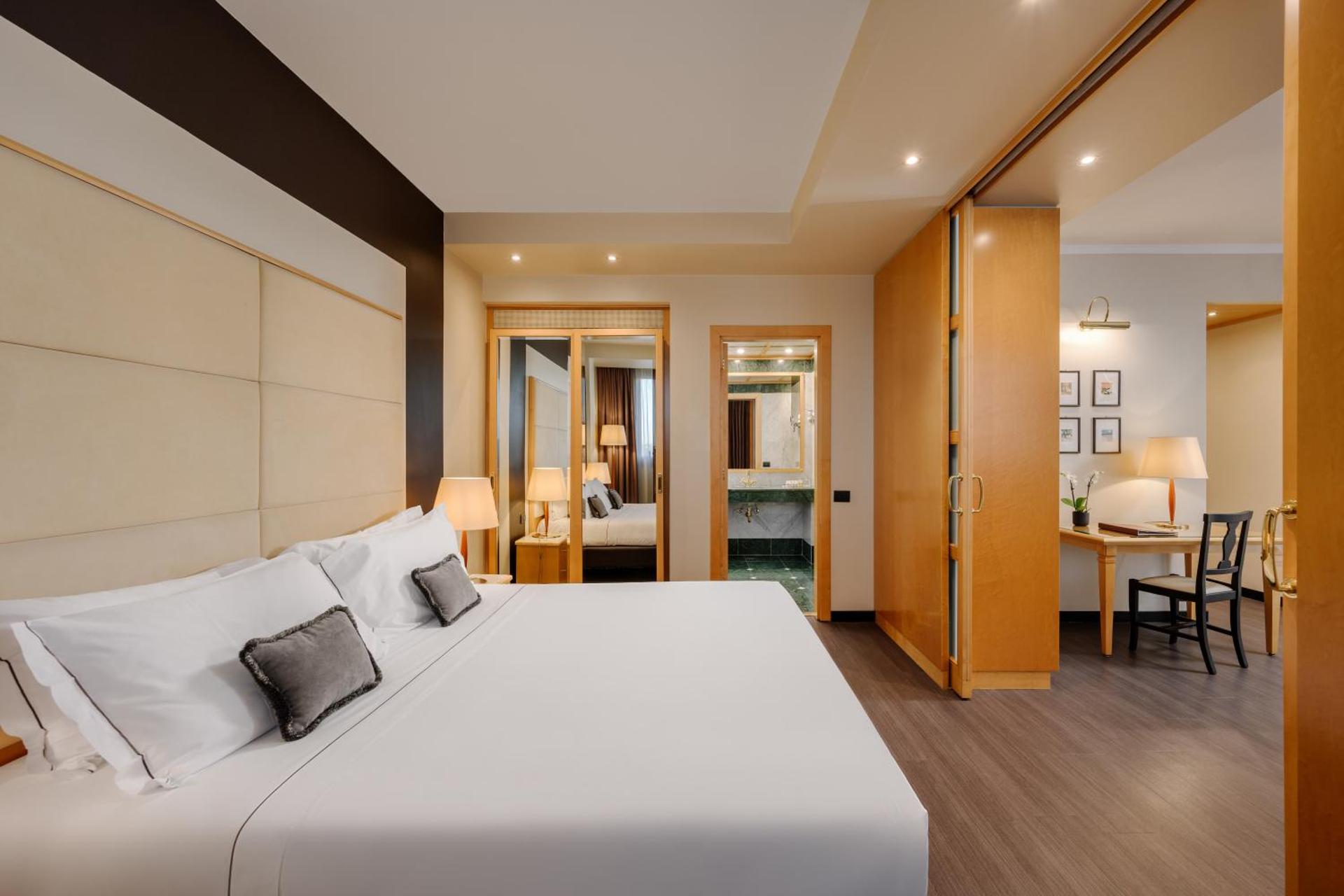 City Life Hotel Poliziano, by R Collection Hotels - Photo 32